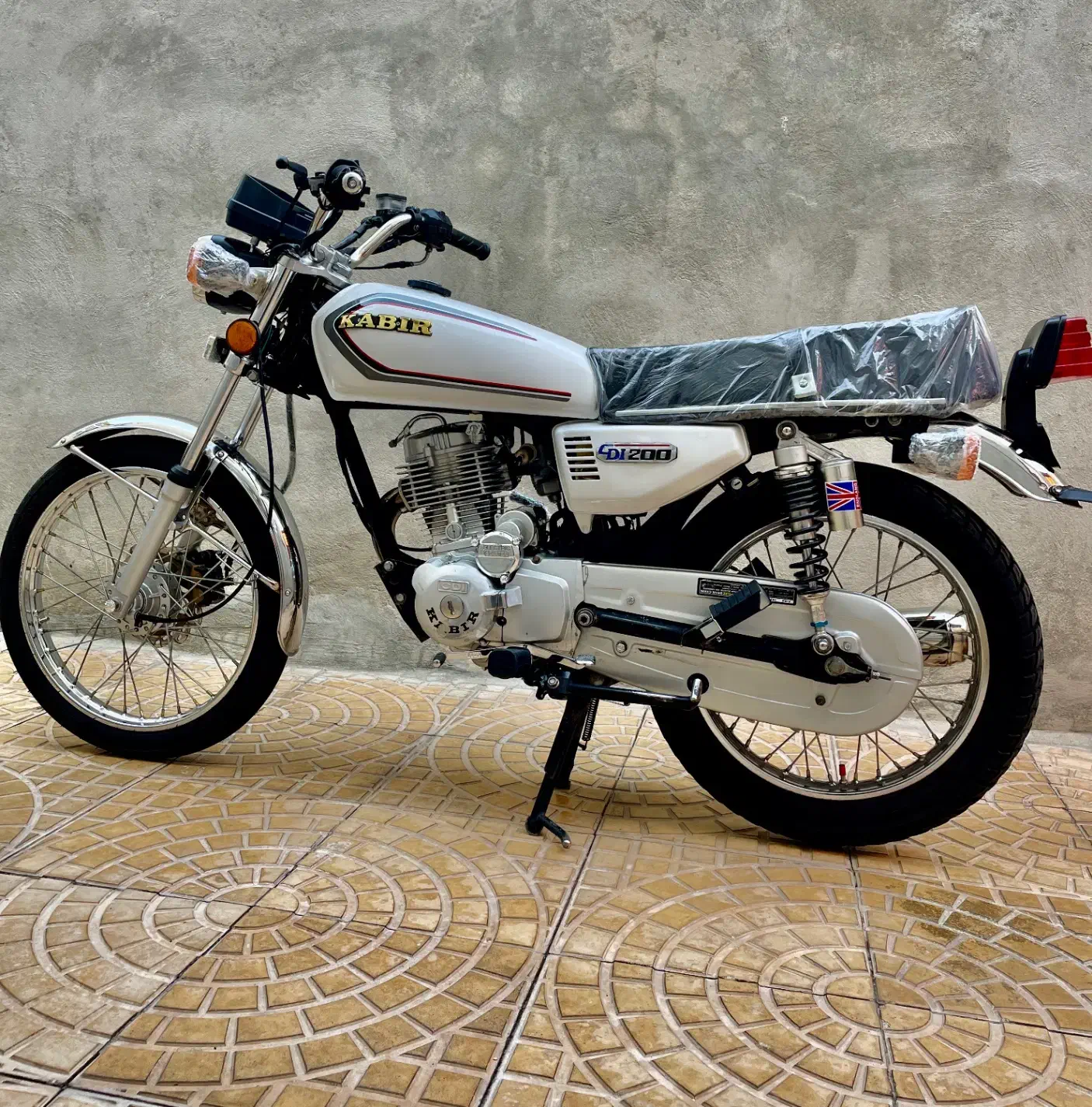 موتور۲۰۰کبیر مدارک دار مدل۹۴|موتورسیکلت|سقز, |دیوار