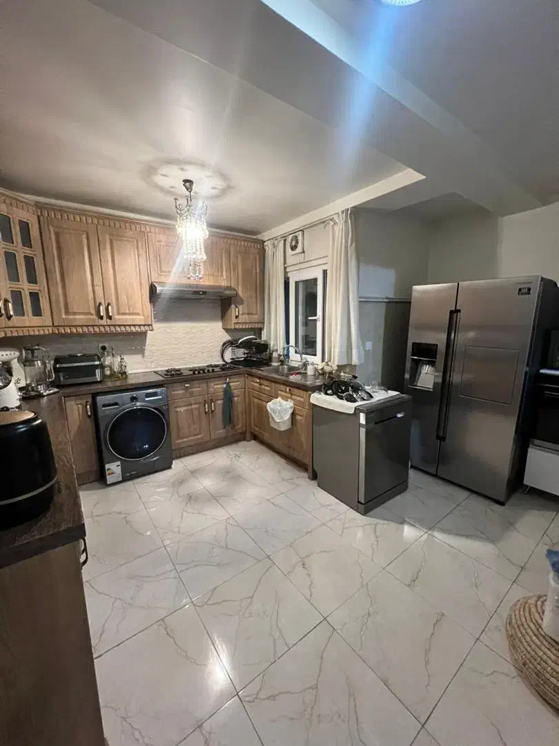 ۱۴۰ متر ویلایی خوارزم شهرک غرب دو پارکینگ|اجارهٔ آپارتمان|تهران, ایوانک|دیوار