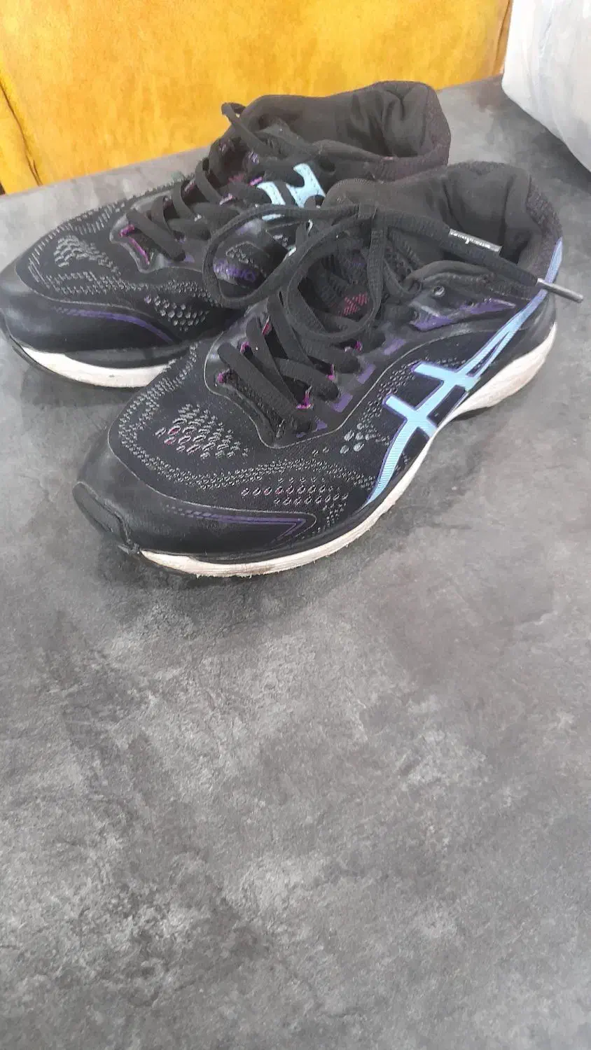 سه جفت کتانی سایز ۳۷|کیف، کفش، کمربند|لنگرود, |دیوار