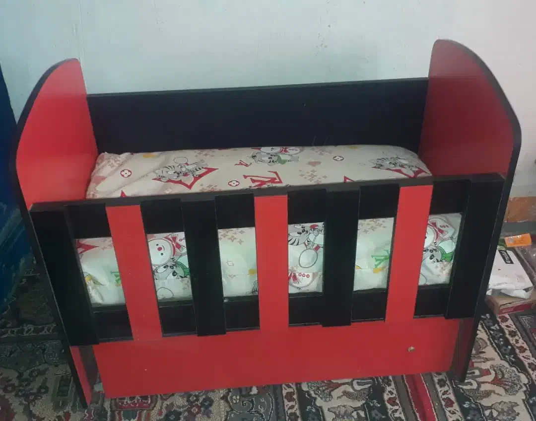 گهواره|تخت و سرویس خواب|دهدشت, |دیوار