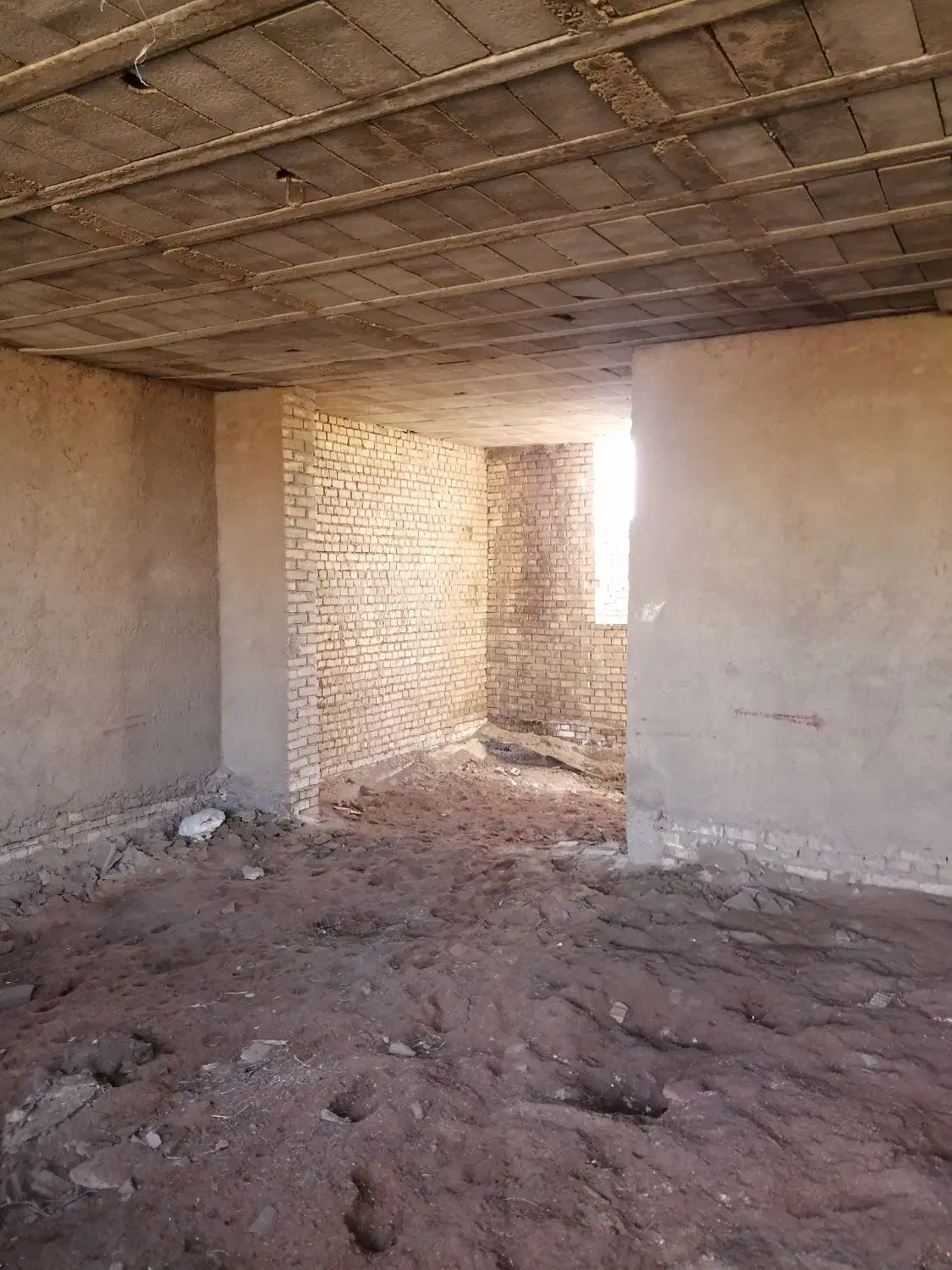 ویلایی مهدیس ۱۸۰ متری|فروش خانه و ویلا|اهواز, کوی مهدیس|دیوار