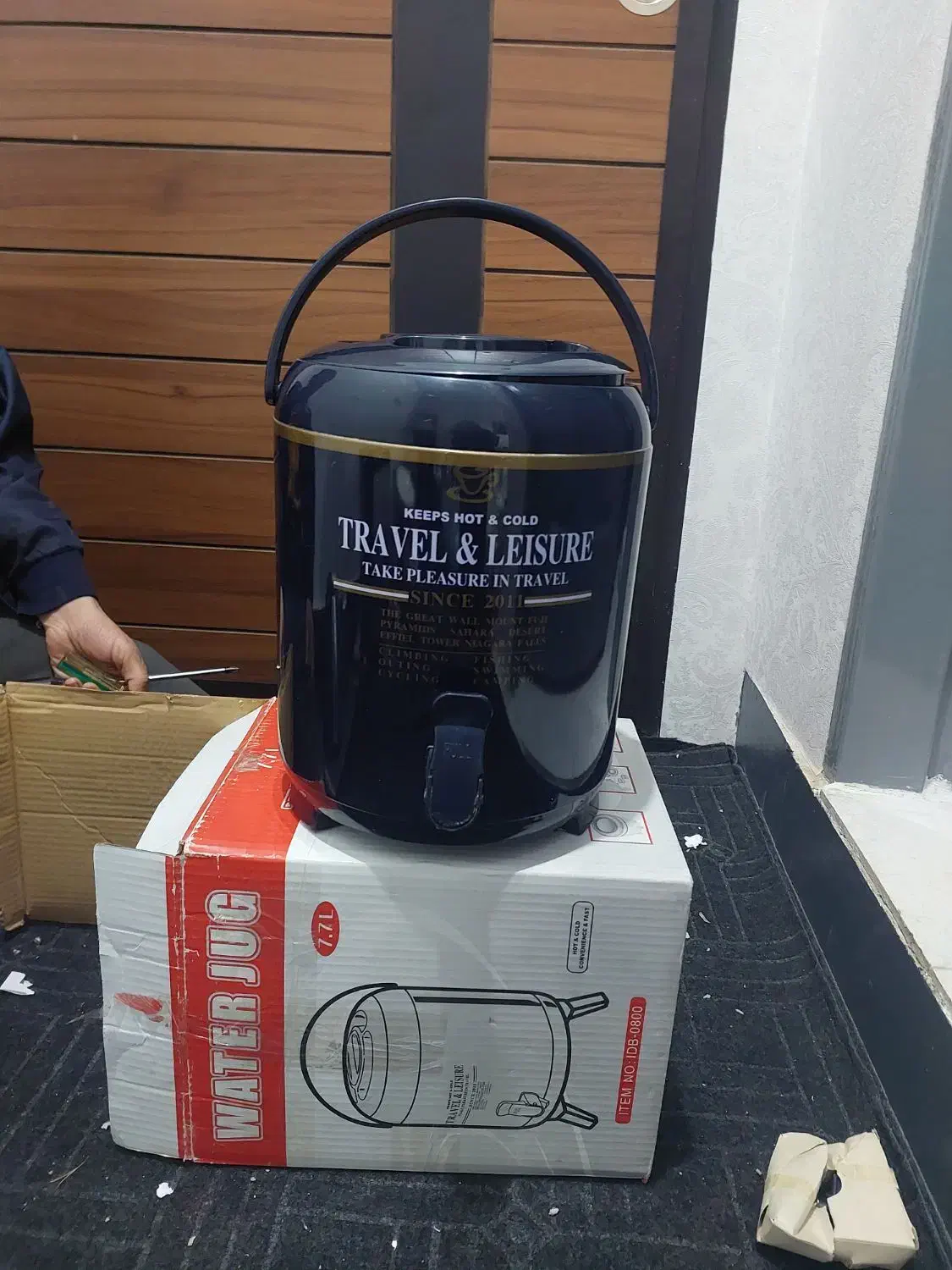 کلمن|ظروف نگهدارنده، پلاستیکی، یک‌بارمصرف|کازرون, |دیوار