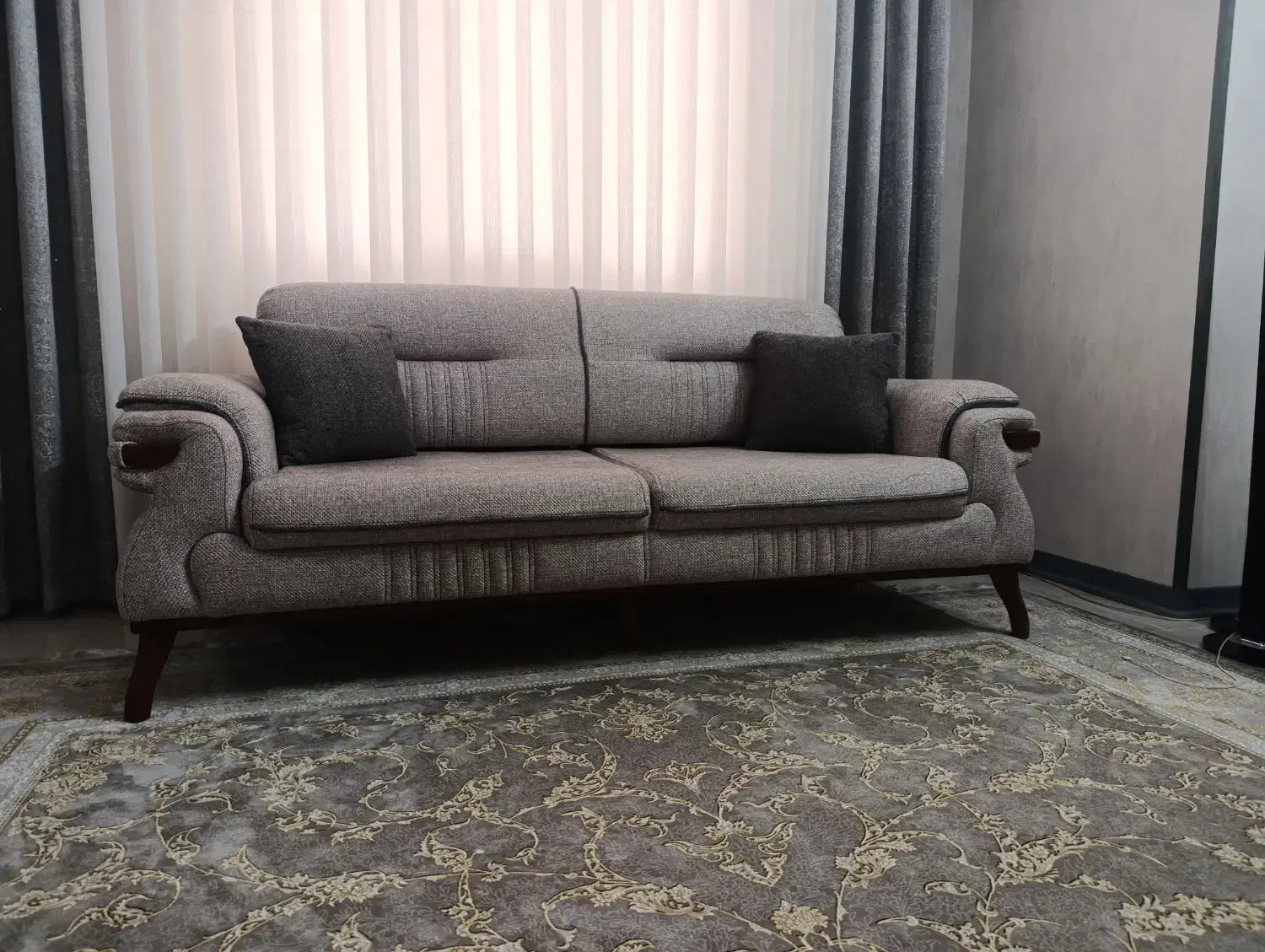 مبلمان نو تازه خریداری شده|مبلمان خانگی و میز عسلی|الوند, |دیوار