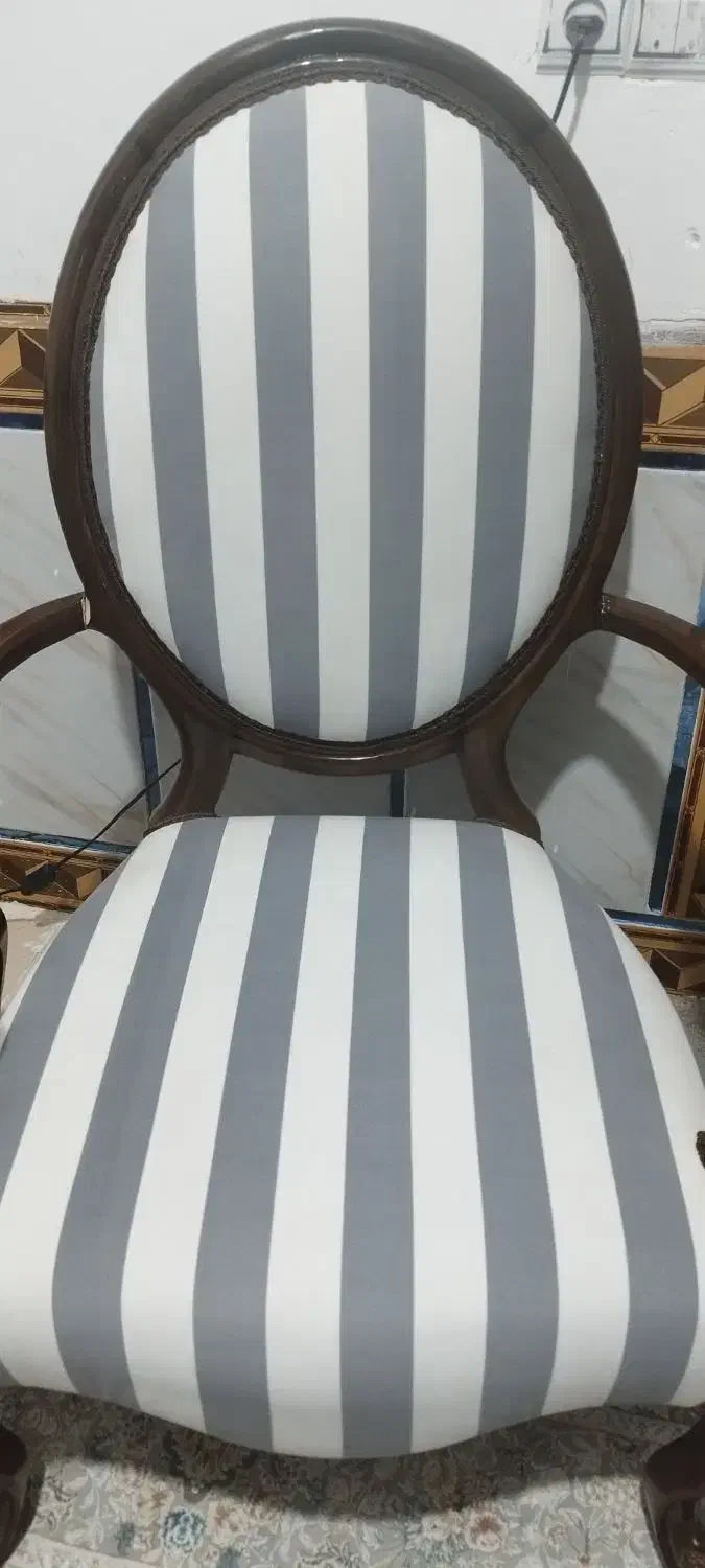 مبل تک نفره|مبلمان خانگی و میز عسلی|دهلران, |دیوار