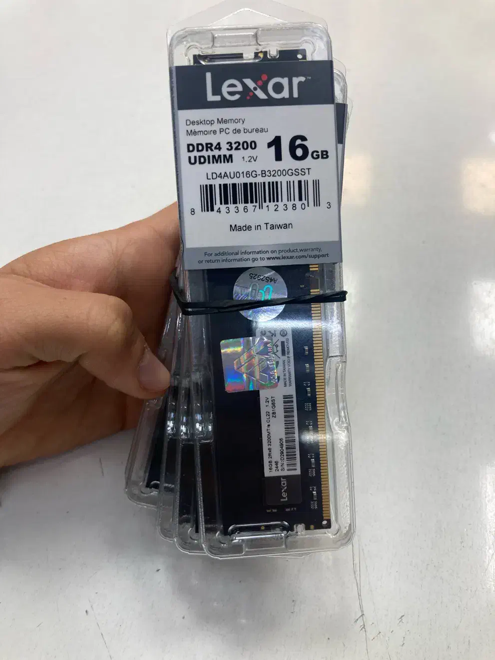 رم دسکتاپ DDR4تک کاناله لکسار 16 گیگابایت|قطعات و لوازم جانبی رایانه|ارومیه, |دیوار