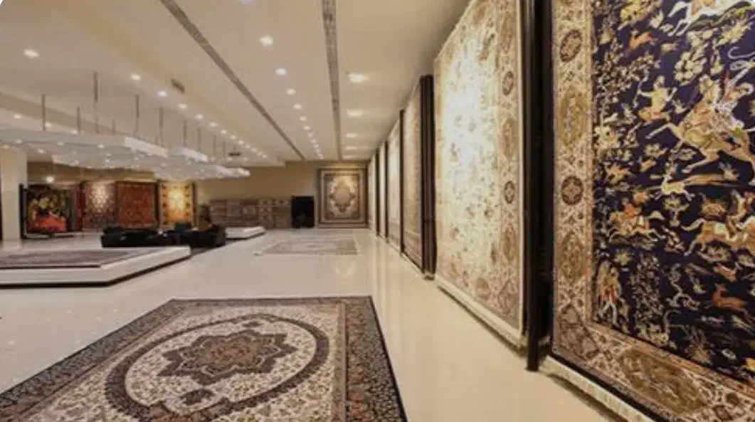 مغازه تجاری ۲۲۰ متری|اجارهٔ مغازه و غرفه|گرگان, |دیوار