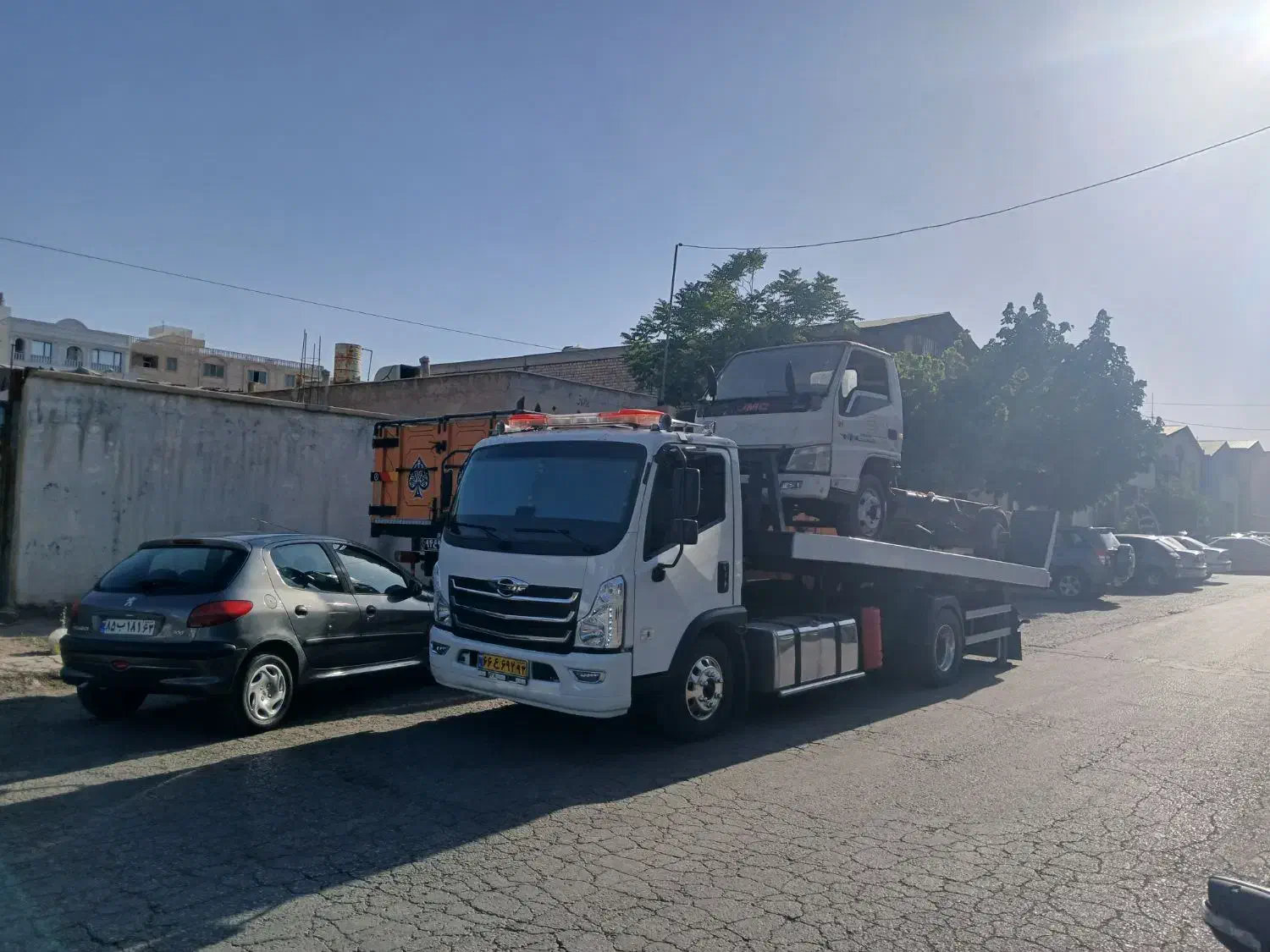 نیرو استاد کار وشاگرد جهت کار در تعمیرگاه دیزل|استخدام صنعتی، فنی، مهندسی|شیراز, ترمینال باربری|دیوار