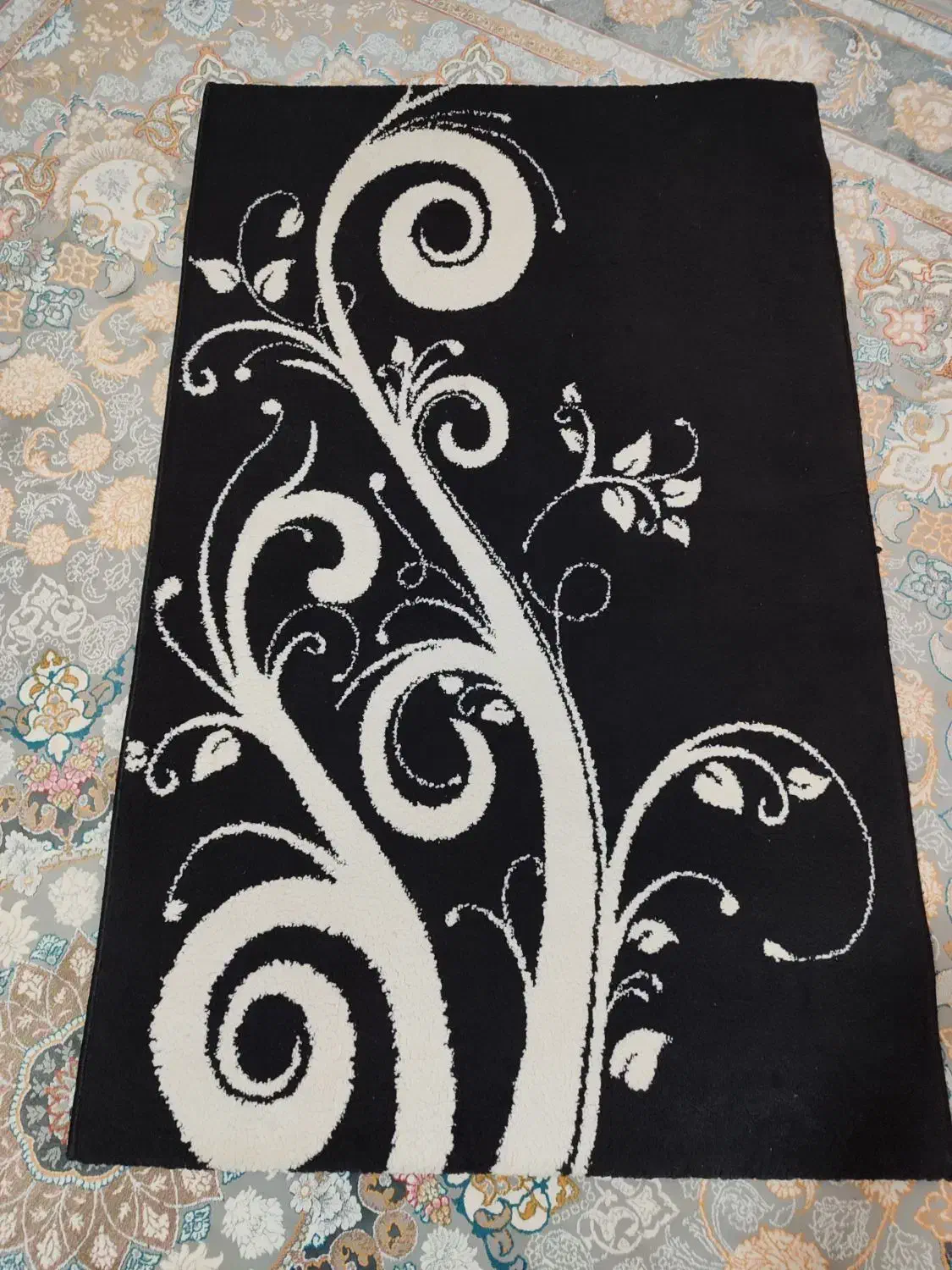 قالی آشپز خونه|فرش|مشهد, خواجه ربیع|دیوار