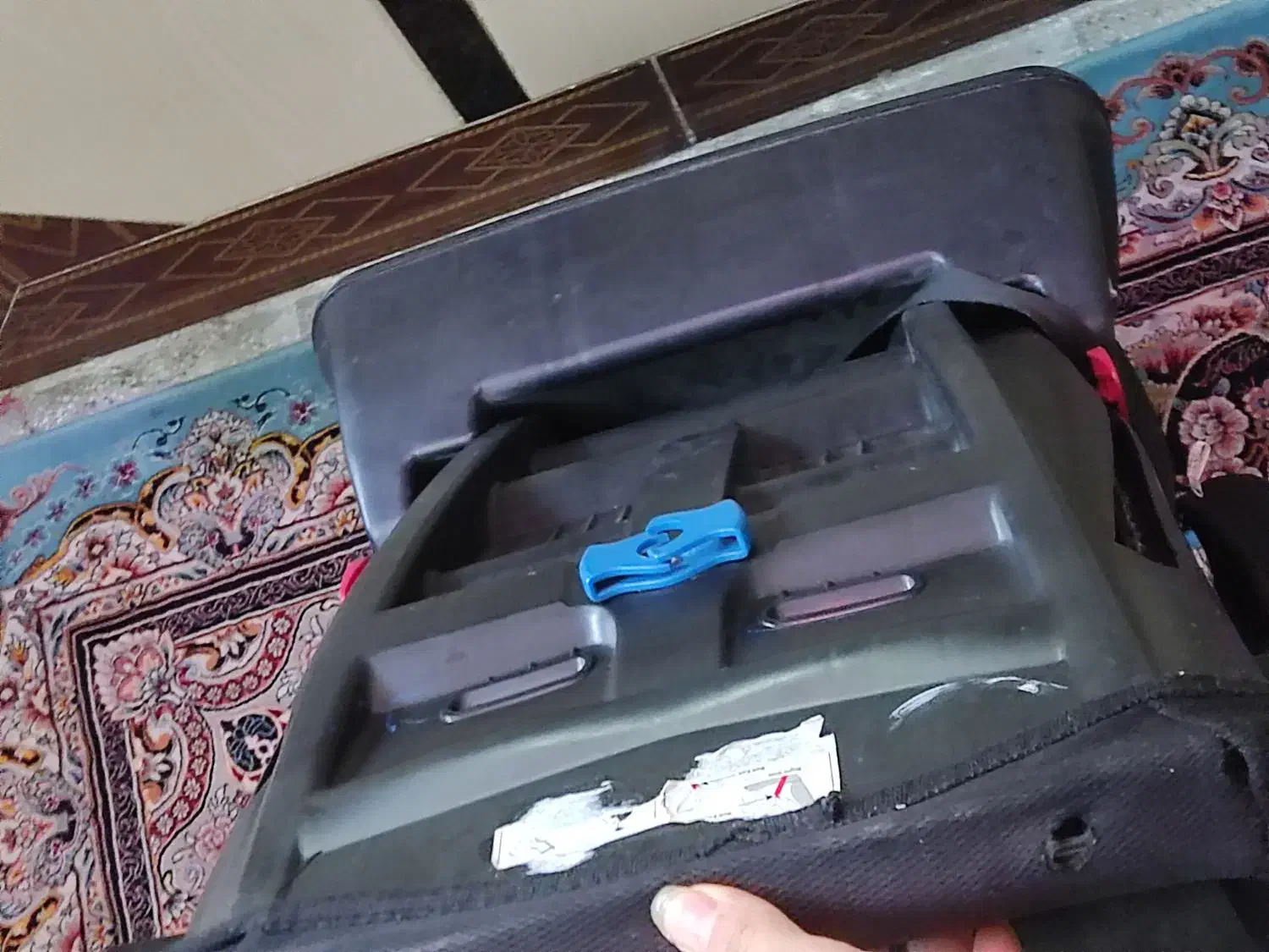 صندلی کودک داخل ماشین|تخت و صندلی بچه|بروجرد, |دیوار