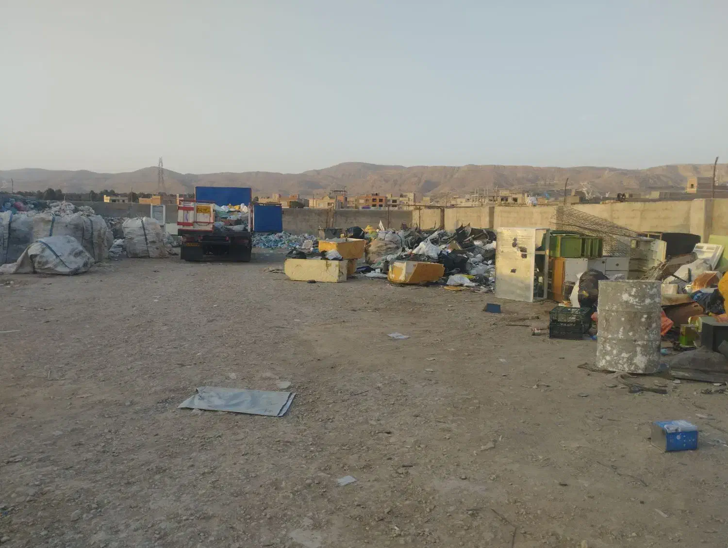 ضایعات آهن|عمده‌فروشی|بجنورد, |دیوار