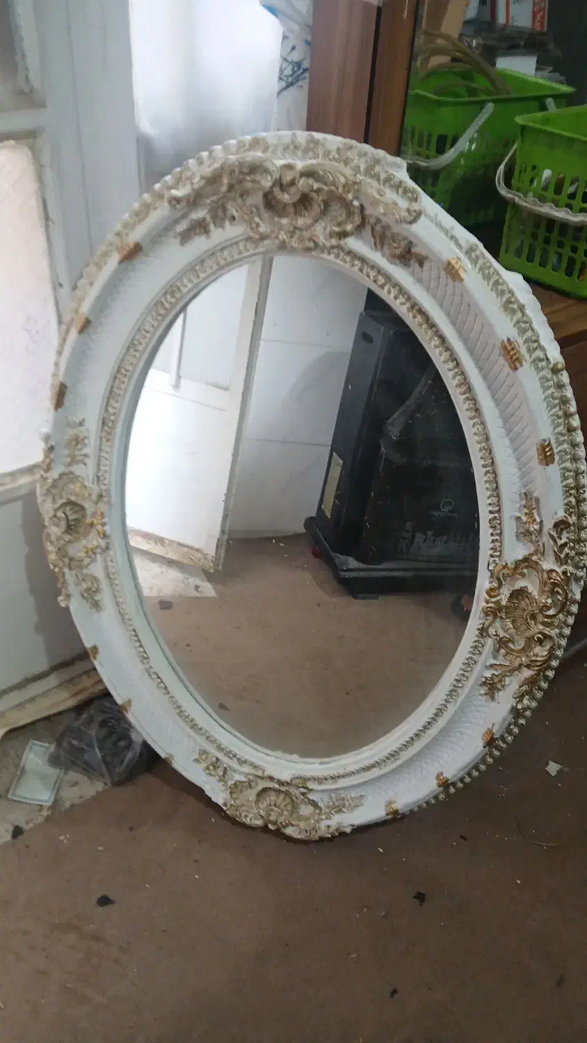 اینه|آینه|شیراز, رازی|دیوار