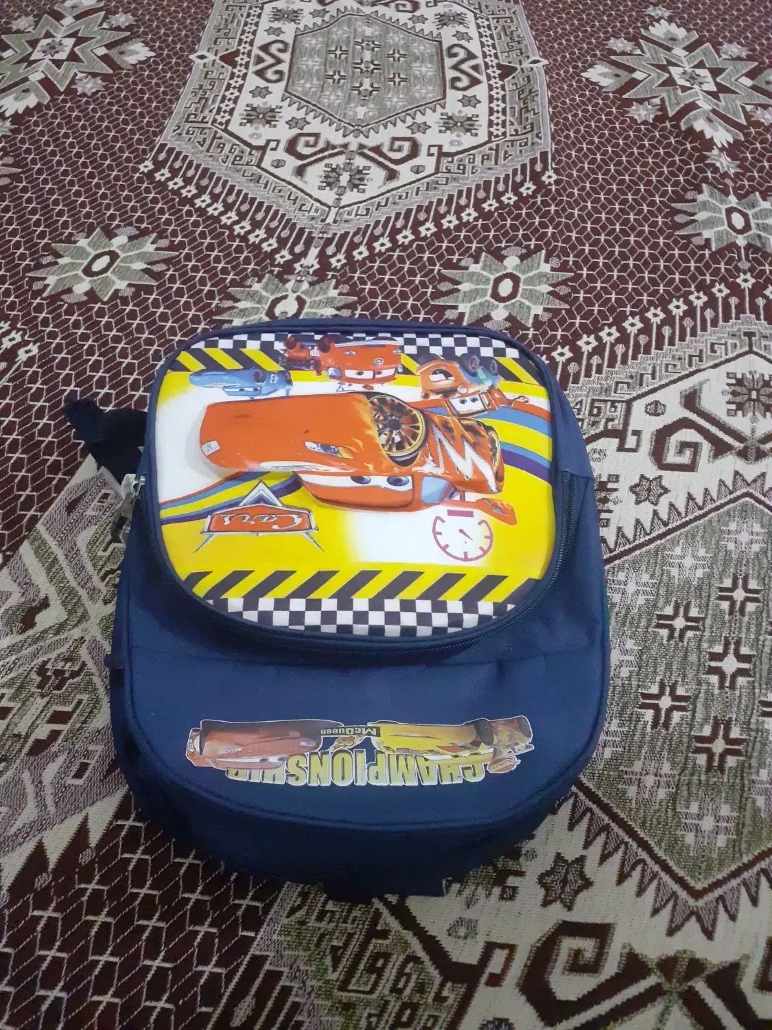 کیف مدرسه کلاس اول|کیف، کفش، کمربند|خوی, |دیوار