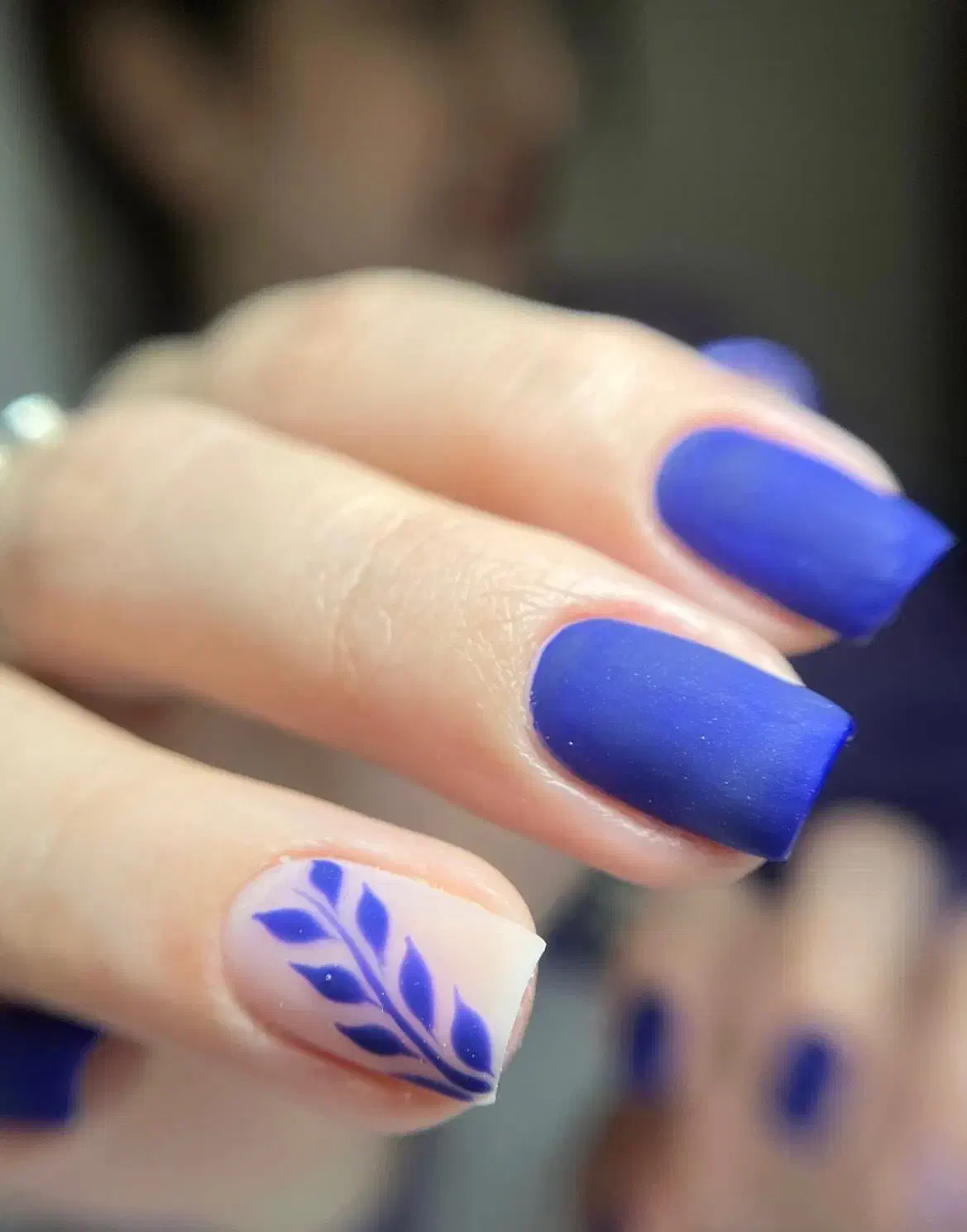 کاشت و ترمیم ناخن|خدمات آرایشگری و زیبایی|رشت, لاکانی|دیوار