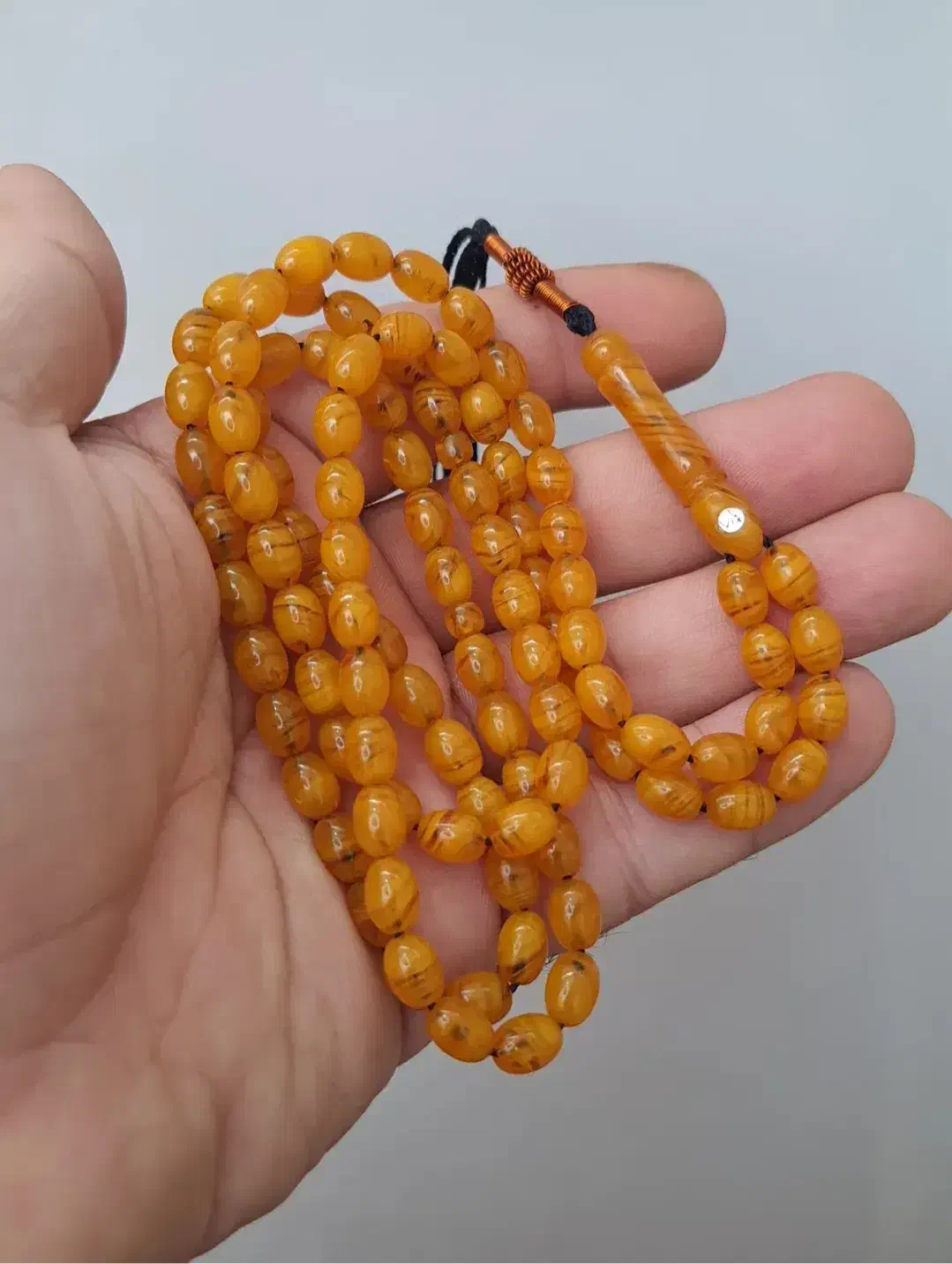 کهربا و یاغبال|جواهرات|نقده, |دیوار