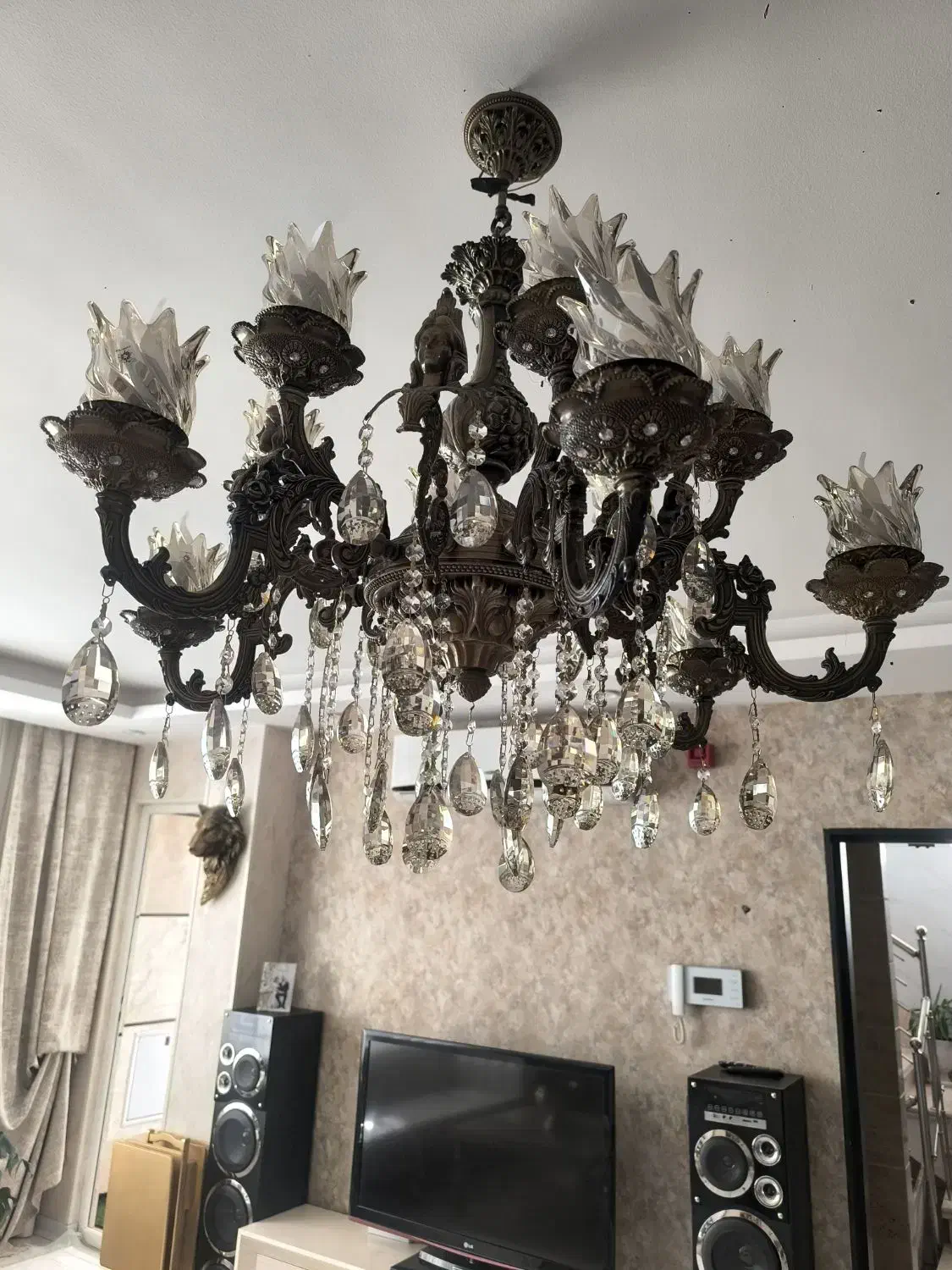 لوستر برنز|لوستر و چراغ آویز|اصفهان, خانه اصفهان|دیوار
