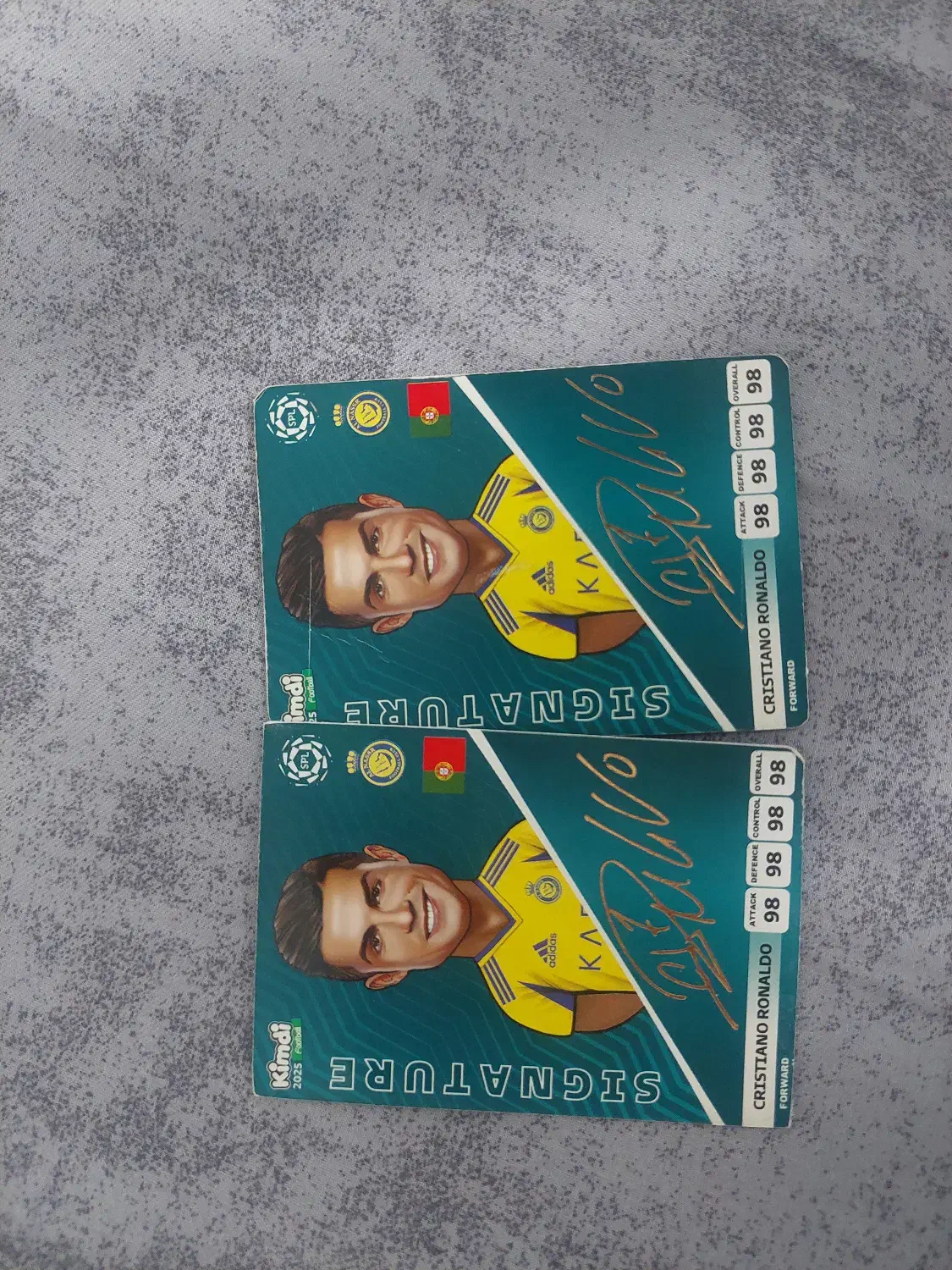 کیمدی رونالدو امضا دار|کلکسیون اشیاء عتیقه|ابریشم, |دیوار