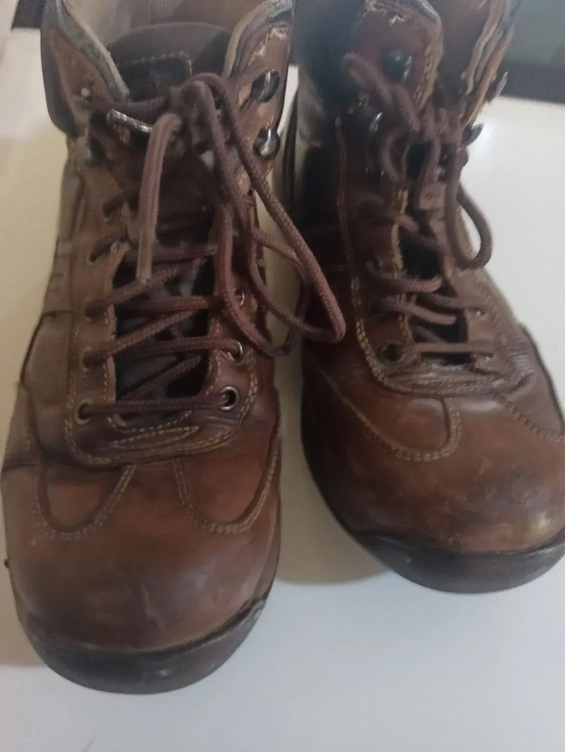 کفش کوهنوردی اصل|کیف، کفش، کمربند|فولادشهر, C5|دیوار