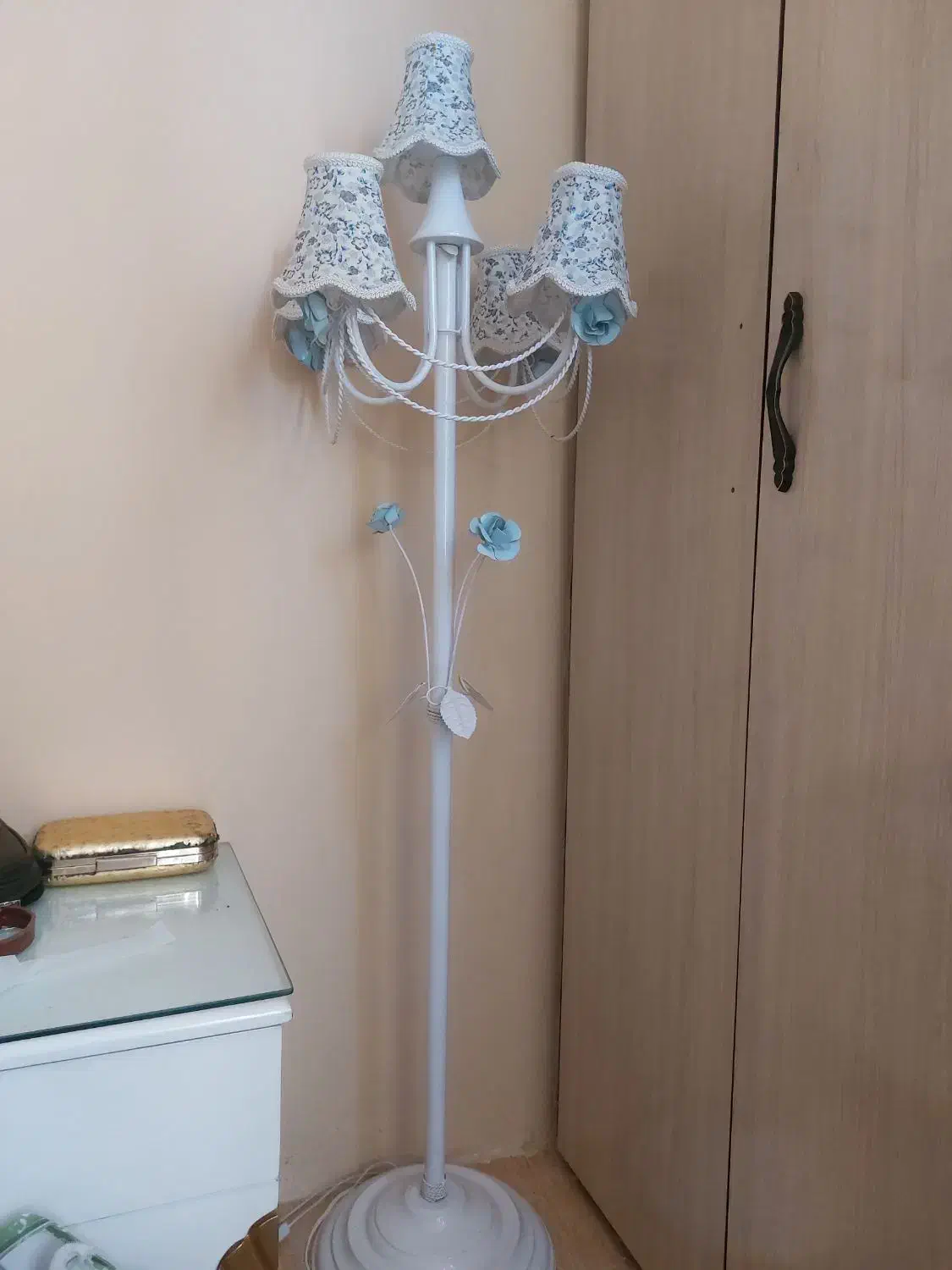 اواژور|چراغ خواب و آباژور|مشهد, ادیب نیشابوری (شهرک غرب)|دیوار