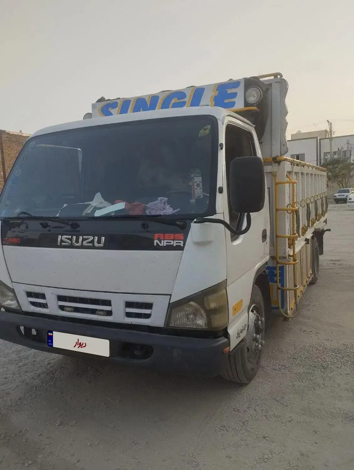 ایسوزو ۶ تن مدل ۹۱|خودرو سنگین|تهران, فرودگاه مهرآباد|دیوار