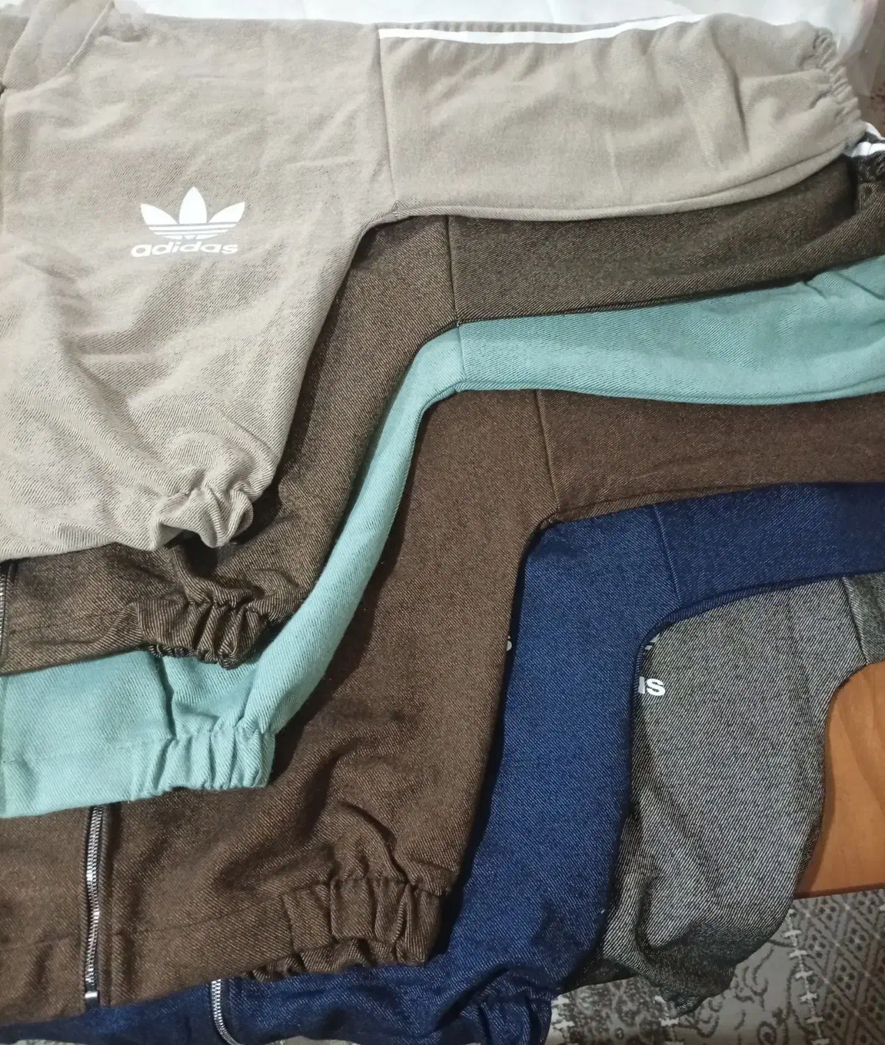 بامبر طرح آدیداس|حراج|رضوانشهر, |دیوار