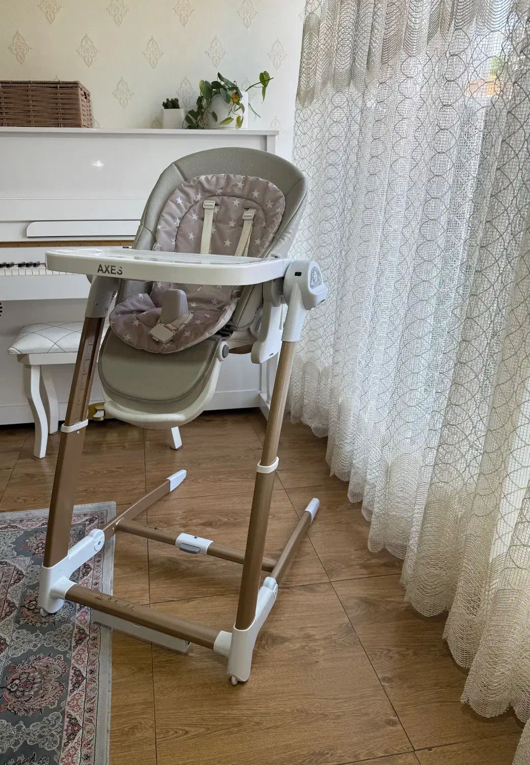 صندلی غذای بچه با حالت تاب شو ،موزیکال ،برند اکسس|اسباب و اثاث بچه|بابل, |دیوار