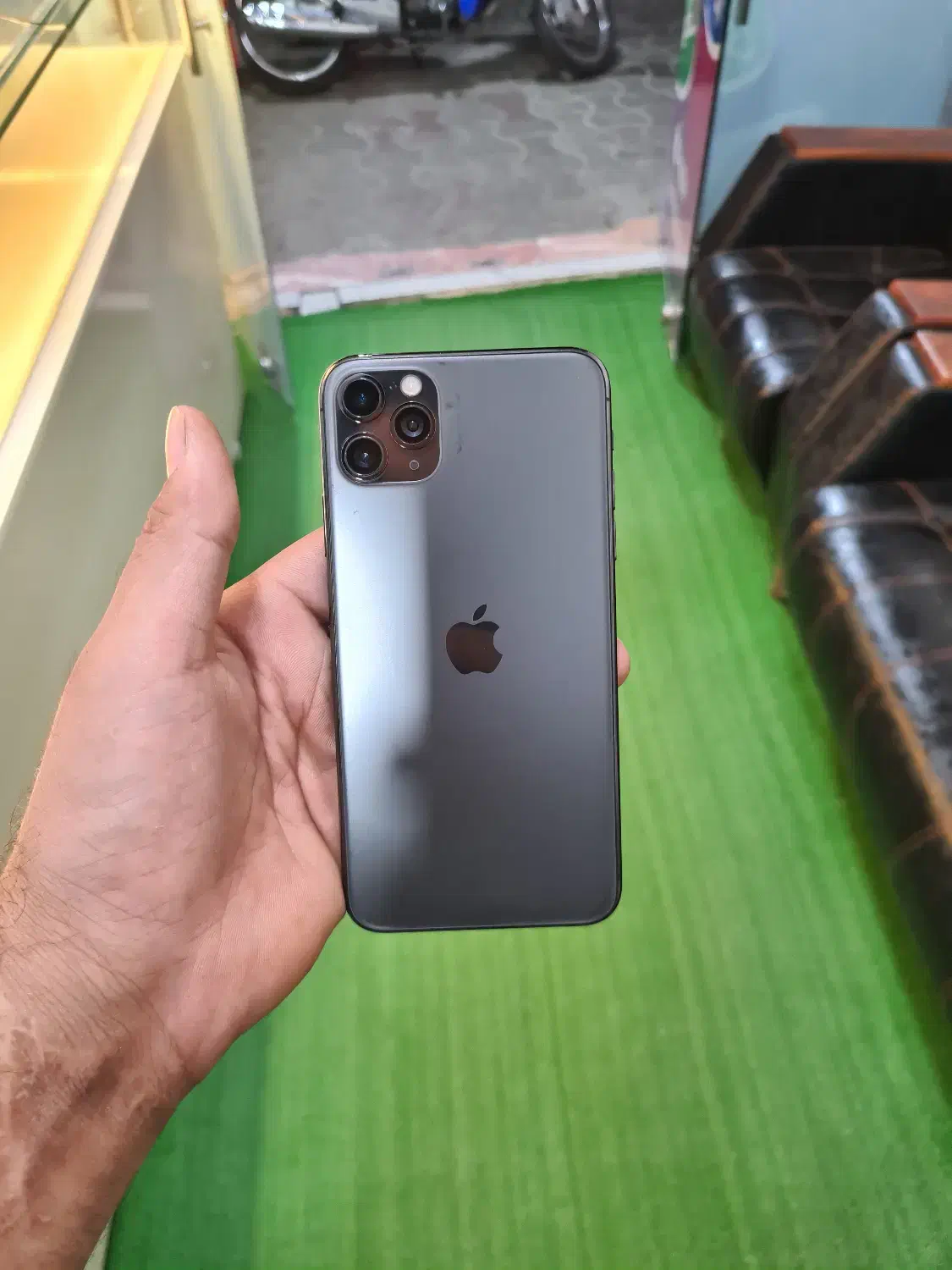 iPhone 11 Pro Max Zaa|موبایل|سبزوار, قصبه اب یمین|دیوار