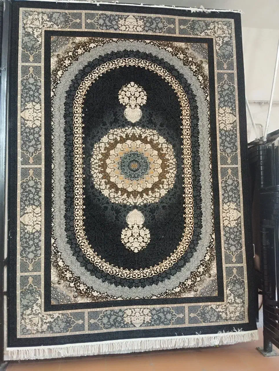 صدرا دودی|فرش|یاسوج, |دیوار