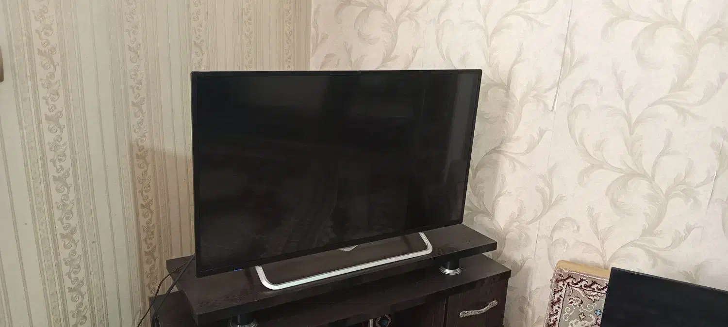 LED 43|تلویزیون و پروژکتور|کرج, خرمدشت|دیوار