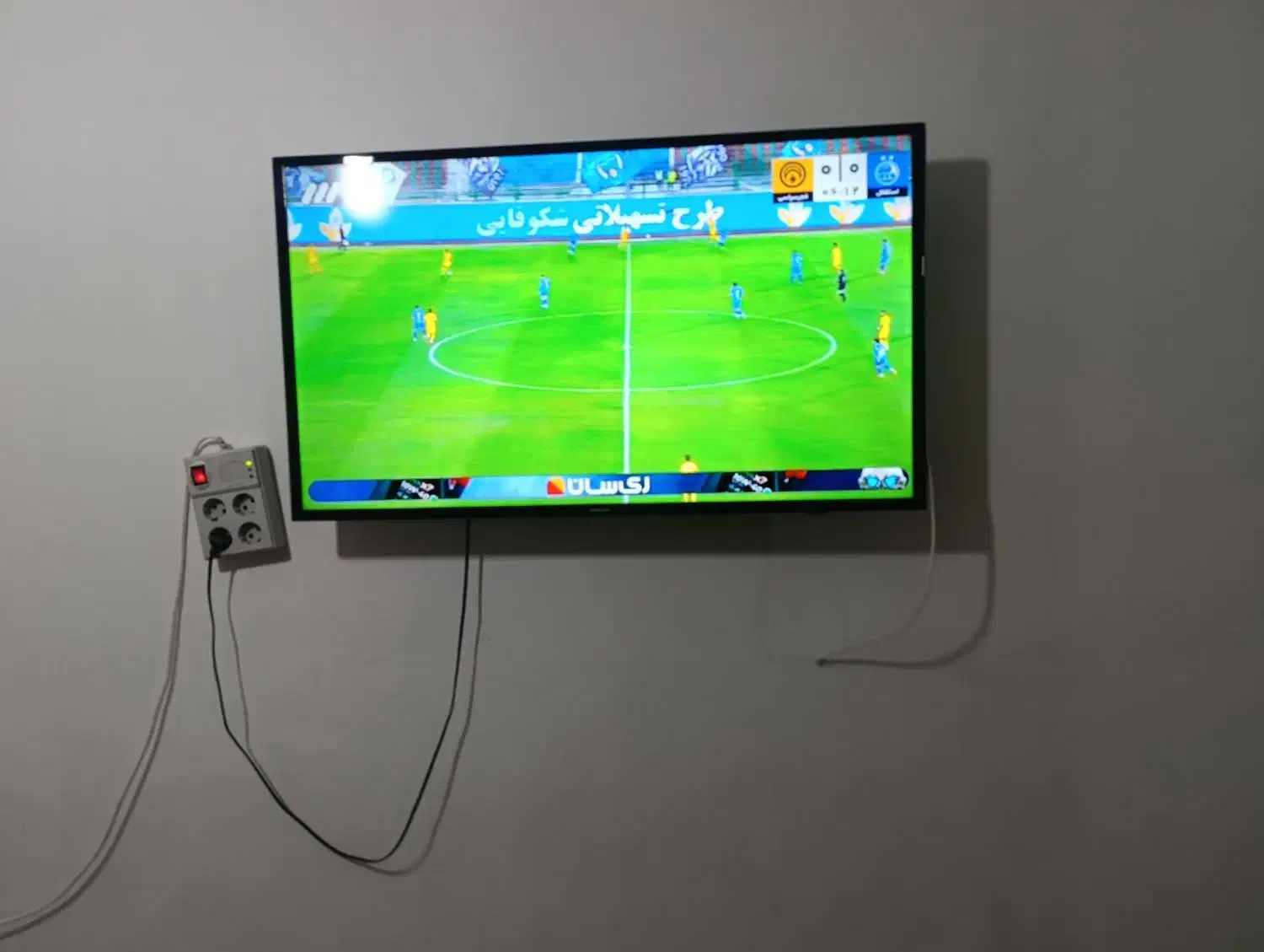 تلویزن 43سامسونگ  در حد نو|تلویزیون و پروژکتور|اسدآباد, |دیوار