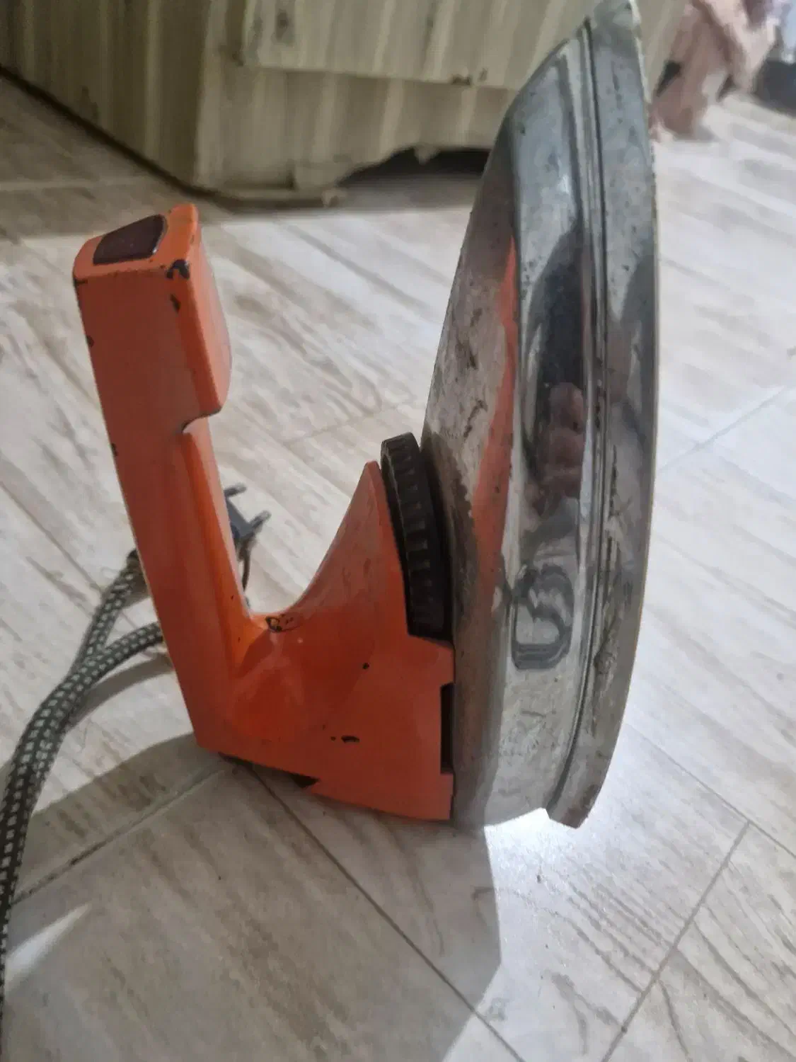 اتو قدیمی|اتو و لوازم اتو|گنبد کاووس, |دیوار