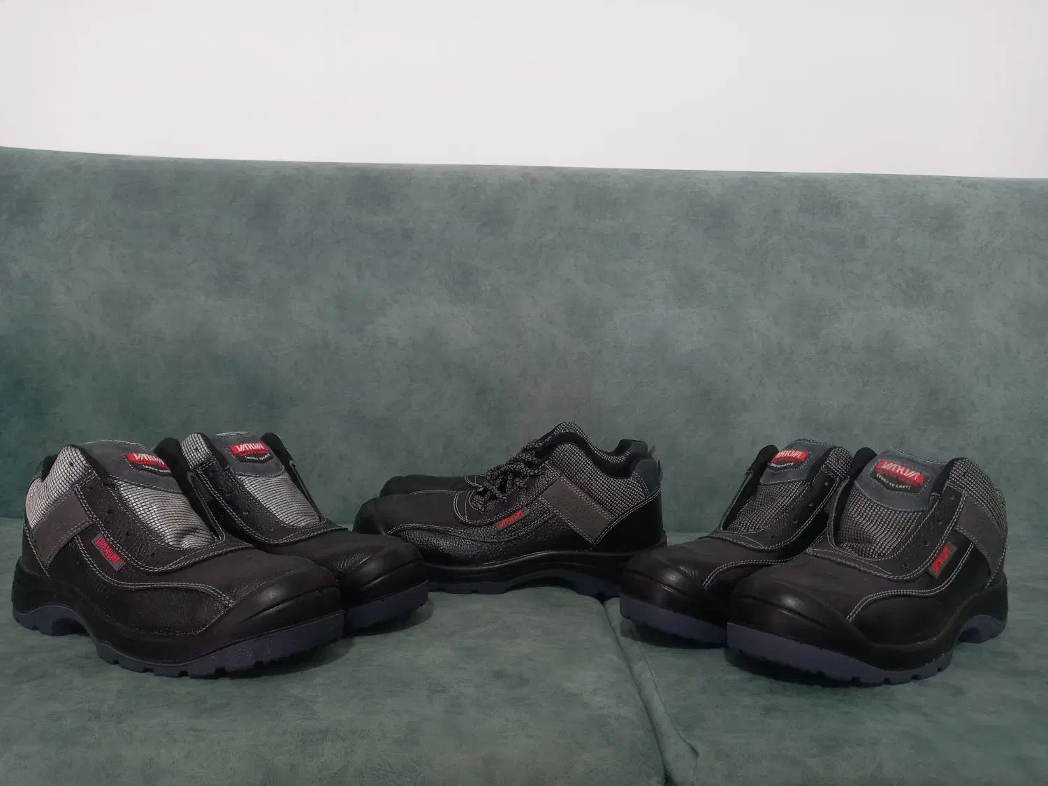 کفش کار جلوآهنی|کیف، کفش، کمربند|قروه, |دیوار