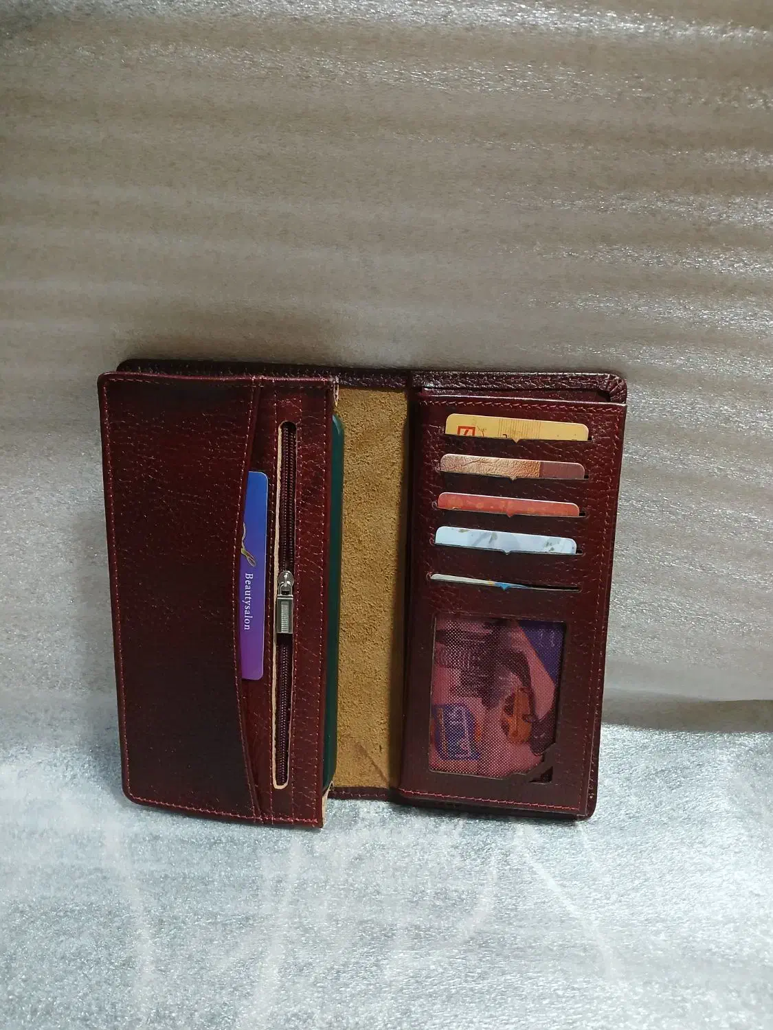 کیف کتی|کیف، کفش، کمربند|ری, جوانمرد قصاب|دیوار