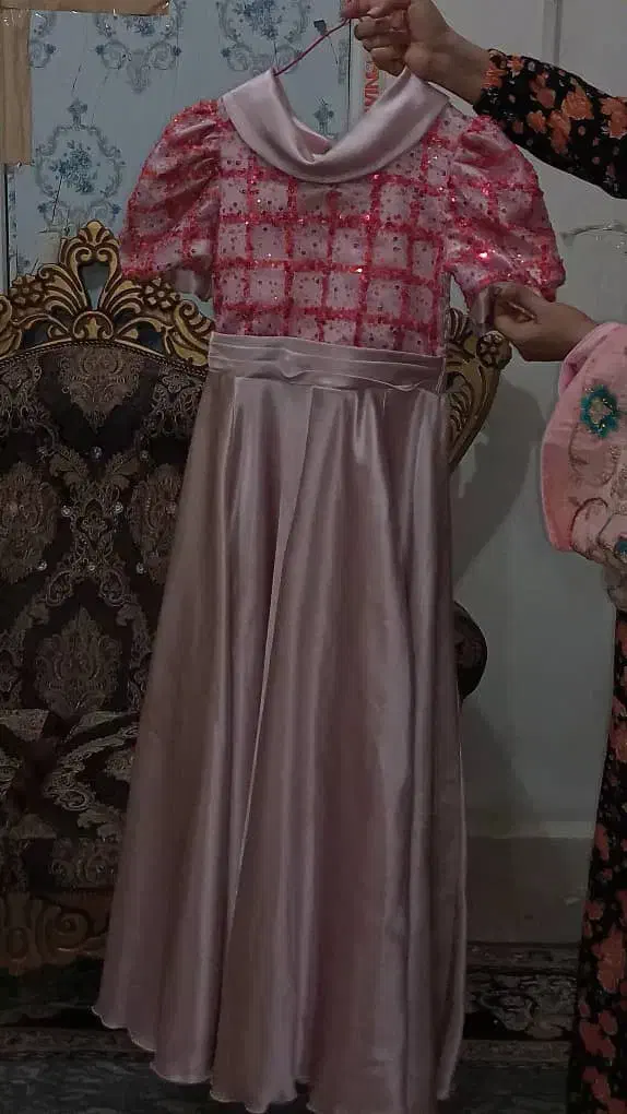 پیراهن مجلسی|لباس|میناب, |دیوار