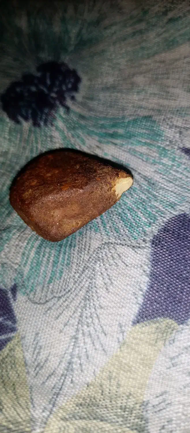 شهابسنگ سنگی|جواهرات|پرند, فاز ۵|دیوار