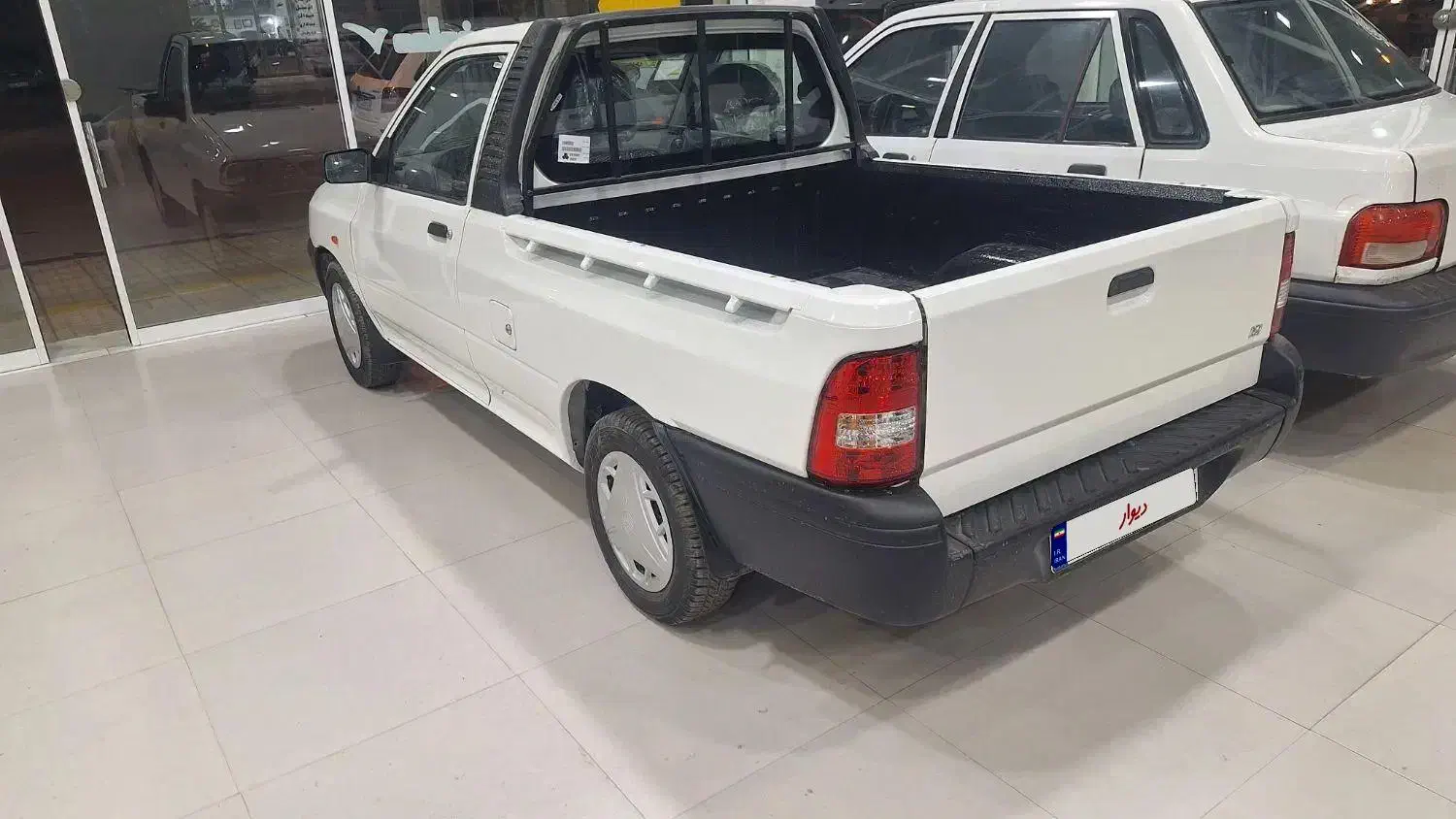 وانت ۱۵۱ با لاینر پاششی صفر کیلومتر|خودرو سواری و وانت|فردوس (خراسان), |دیوار