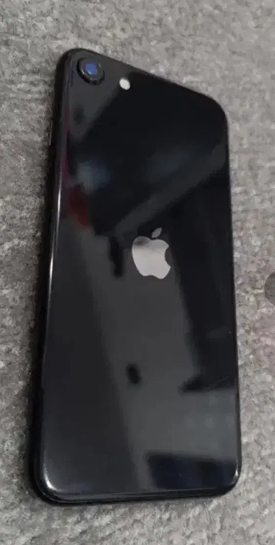 SE 2020|موبایل|سمنان, |دیوار