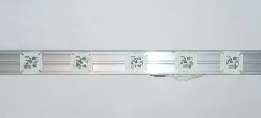 لامپ ال ای دی کم مصرف مهتابی|لامپ و چراغ|ارومیه, |دیوار