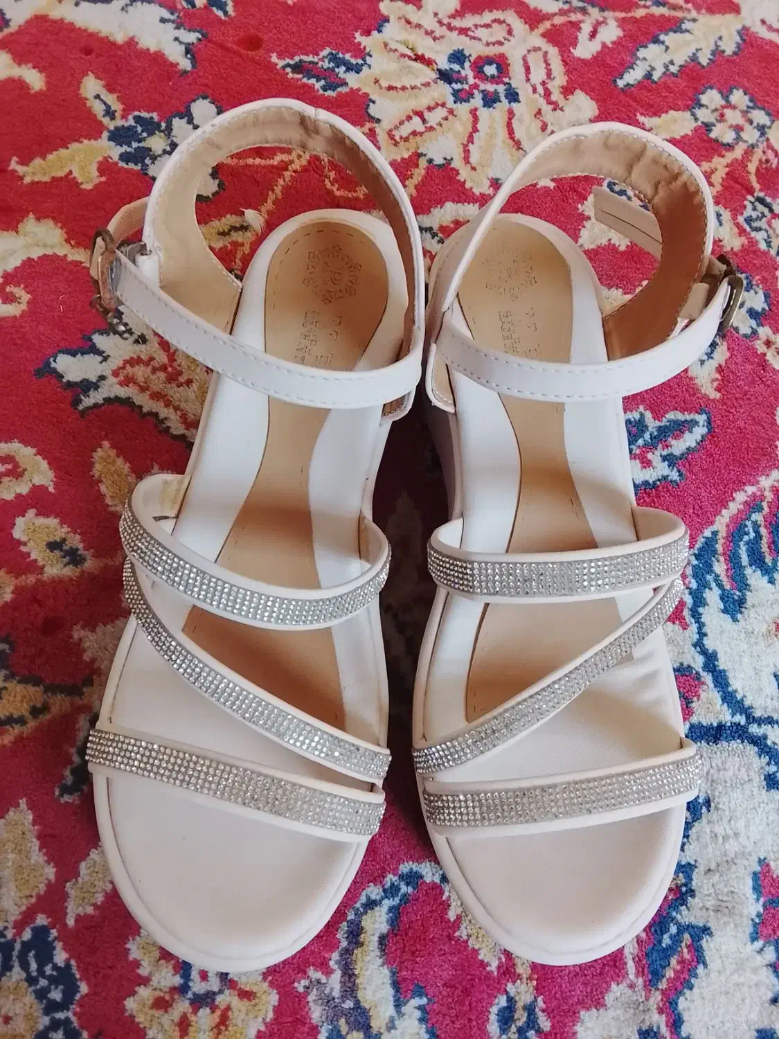 صندل مجلسی|کیف، کفش، کمربند|ساری, |دیوار