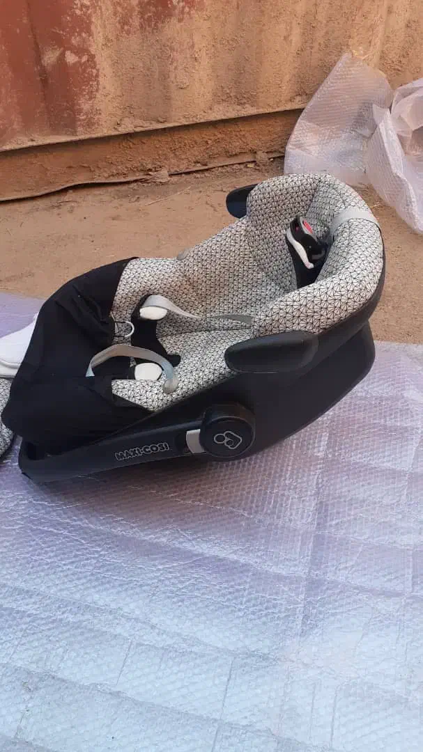 کریر بچه ، مدل  مکسی کوزی maxi-cosi خارجی|کالسکه و لوازم جانبی|کرج, گوهردشت|دیوار