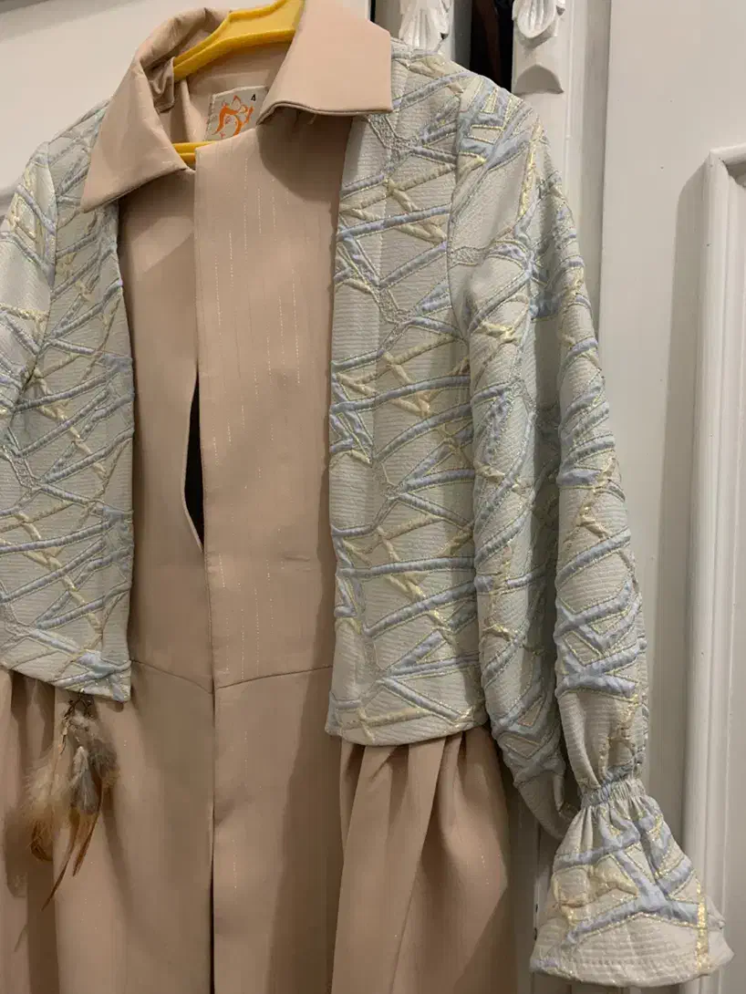 مانتومجلسی|لباس|خمین, |دیوار