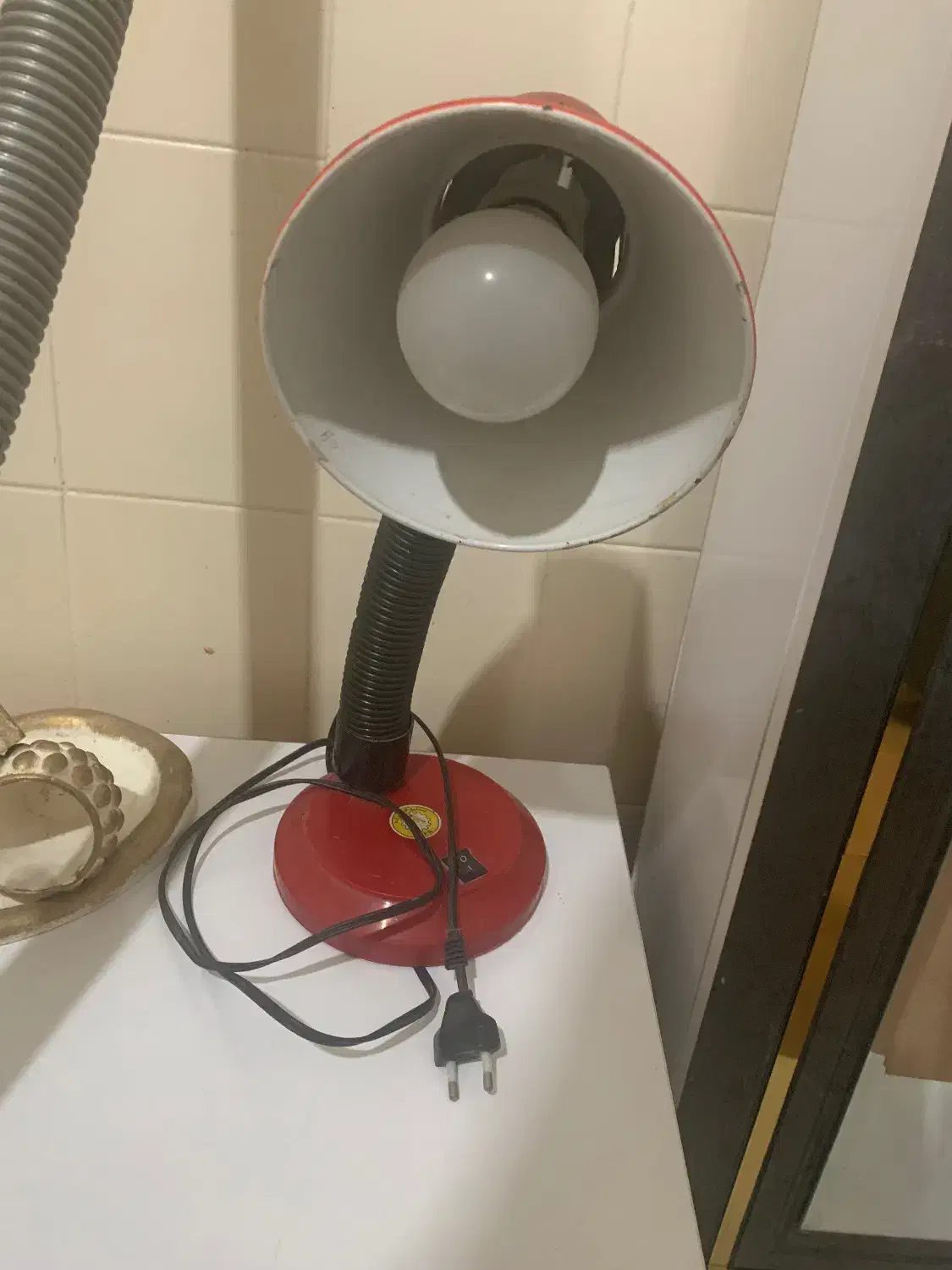 چراغ مطالعه|لامپ و چراغ|زابل, |دیوار