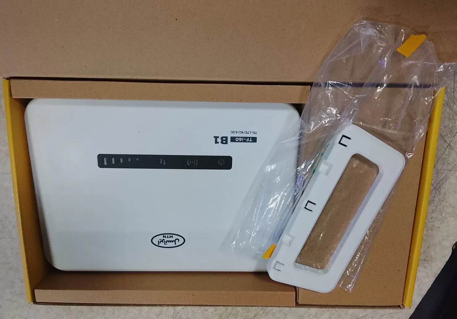 مودم|مودم و تجهیزات شبکه|تهران, شهرک ولیعصر جنوبی|دیوار