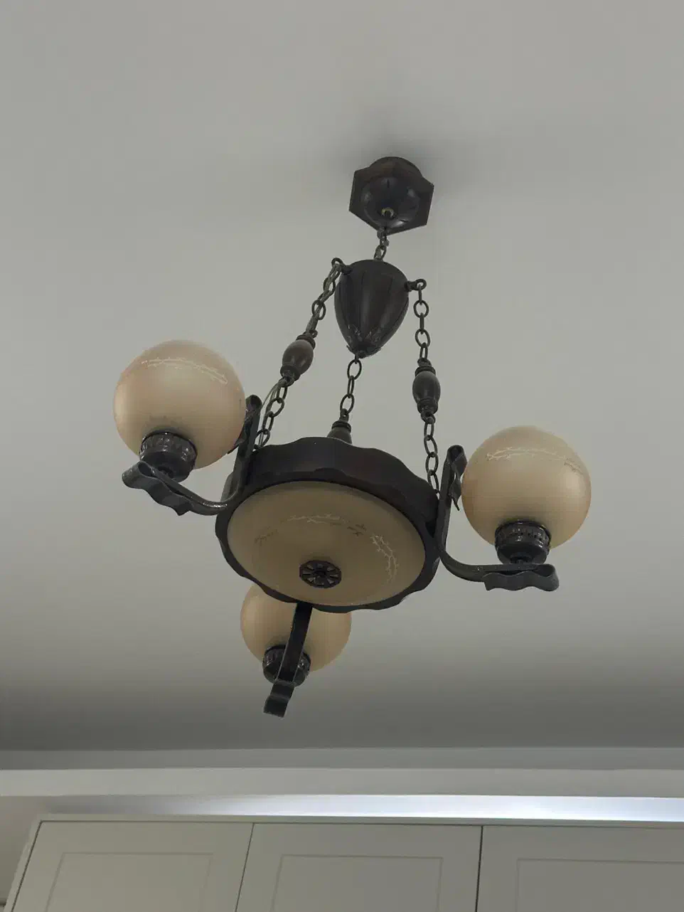 لوستر چوبی با کیفیت|لوستر و چراغ آویز|تهران, پاسداران|دیوار