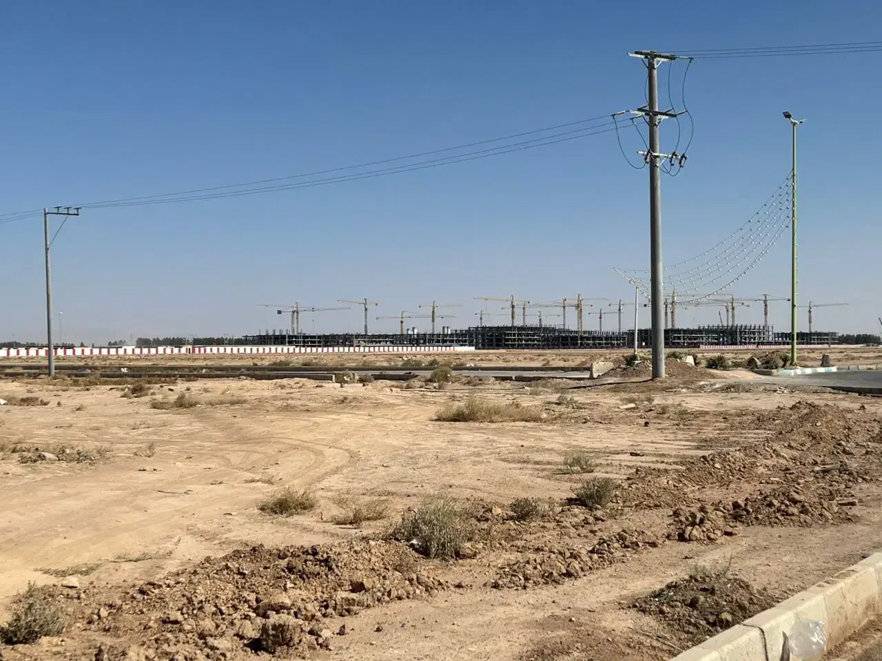 زمین ۶۶۰متری تجاری|فروش زمین و ملک کلنگی|شاهین‌شهر, طالقانی|دیوار