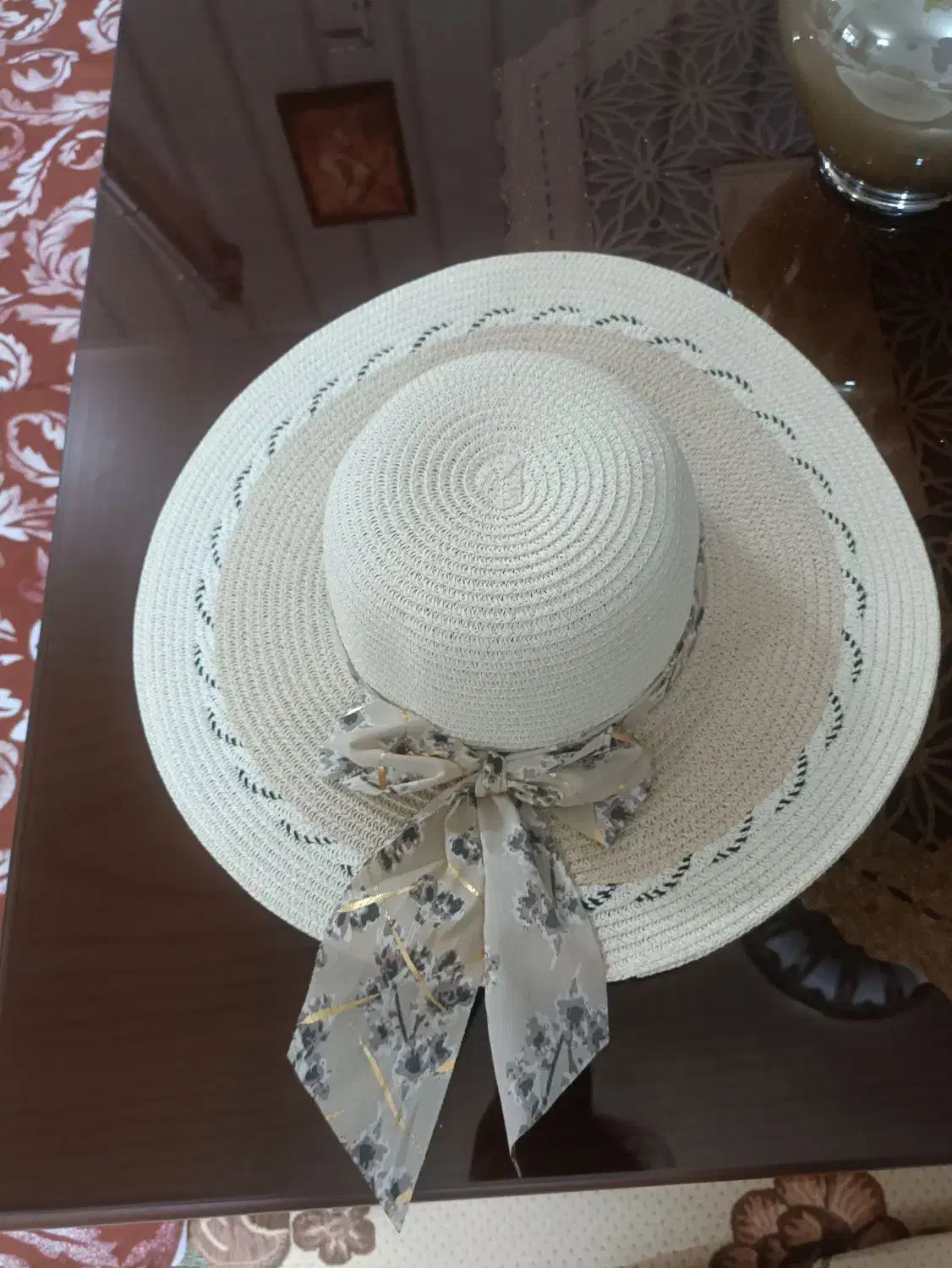 کلاه حصیری|لباس|اراک, |دیوار