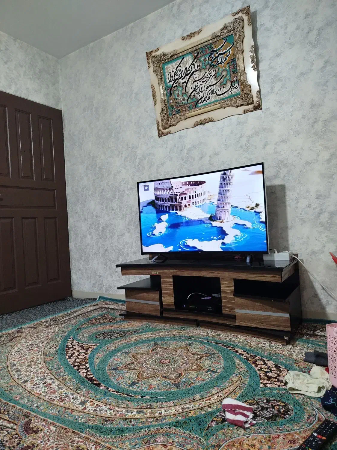 تلویزیون منحنی سالم سالم 49اینج هوشمند|تلویزیون و پروژکتور|اسلامشهر, شهرک سعیدیه|دیوار