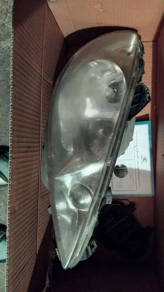 چاغ جلو ماشین۲۰۶|قطعات یدکی و لوازم جانبی|تهران, مدائن|دیوار