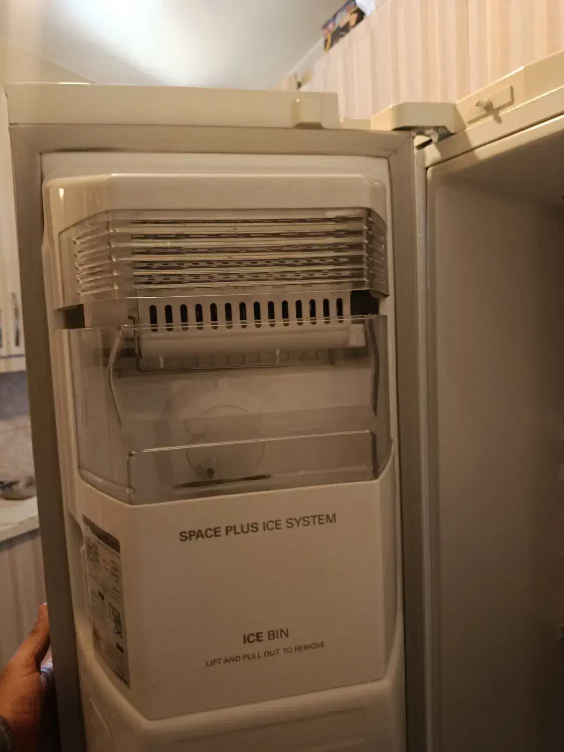 تعمیر یخچال،لباسشویی،پکیج، آبگرمکن وغیره|خدمات پیشه و مهارت|کهریزک, |دیوار