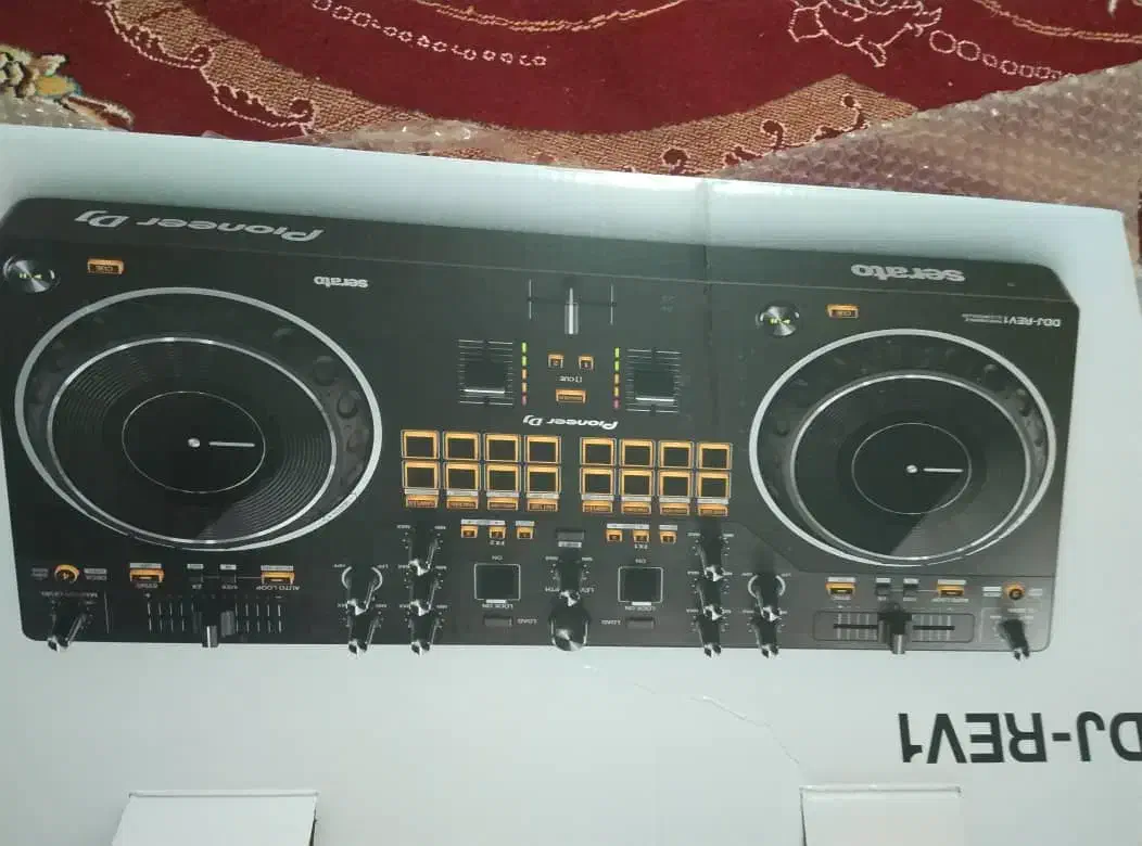 دیجی|صوتی و تصویری|رامشیر, |دیوار