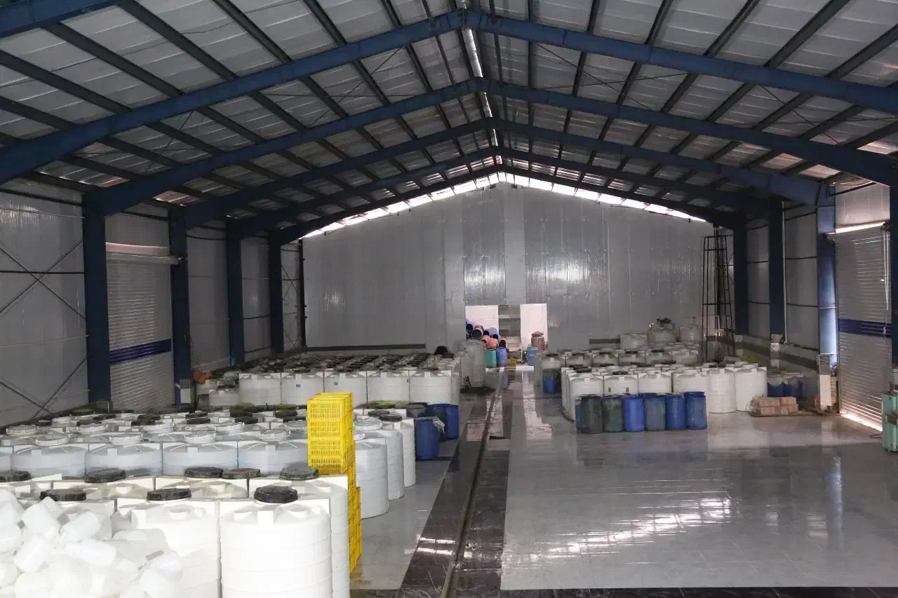 فروش عمده انواع خیارشور و زیتون و ترشیجات|خوردنی و آشامیدنی|شاهین‌شهر, نبوت|دیوار